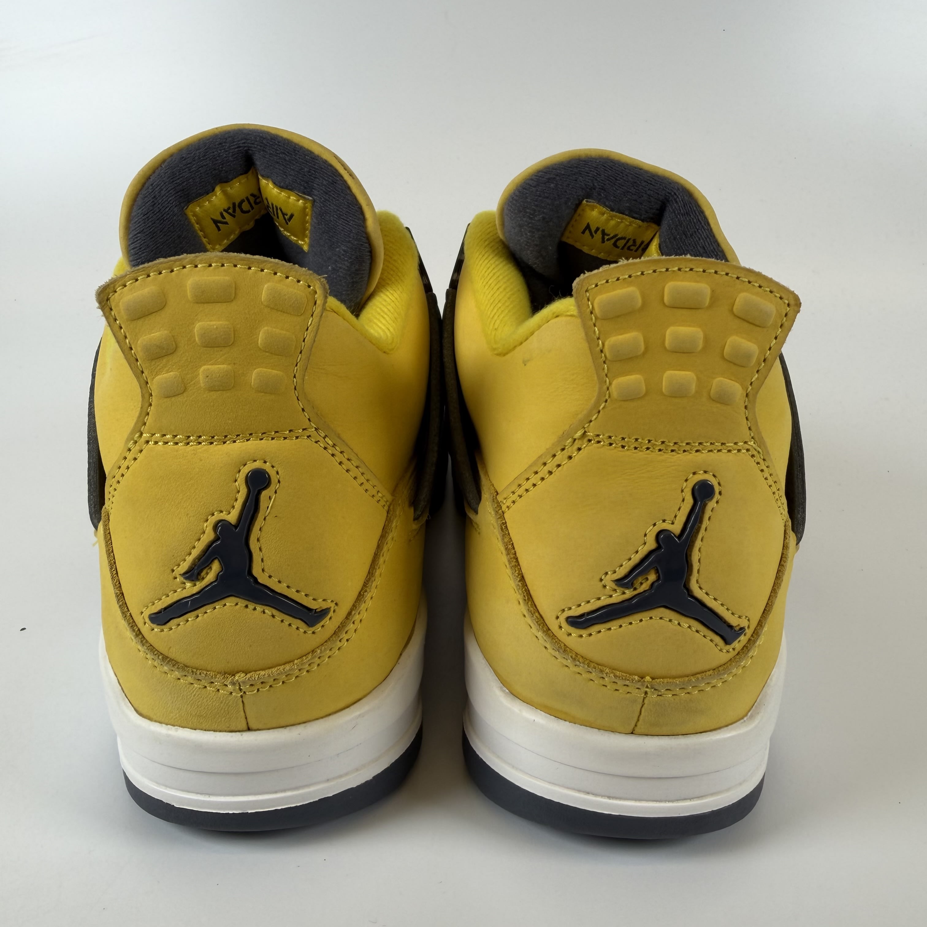 714380 Jordan 4 Retro Lightning (2021)