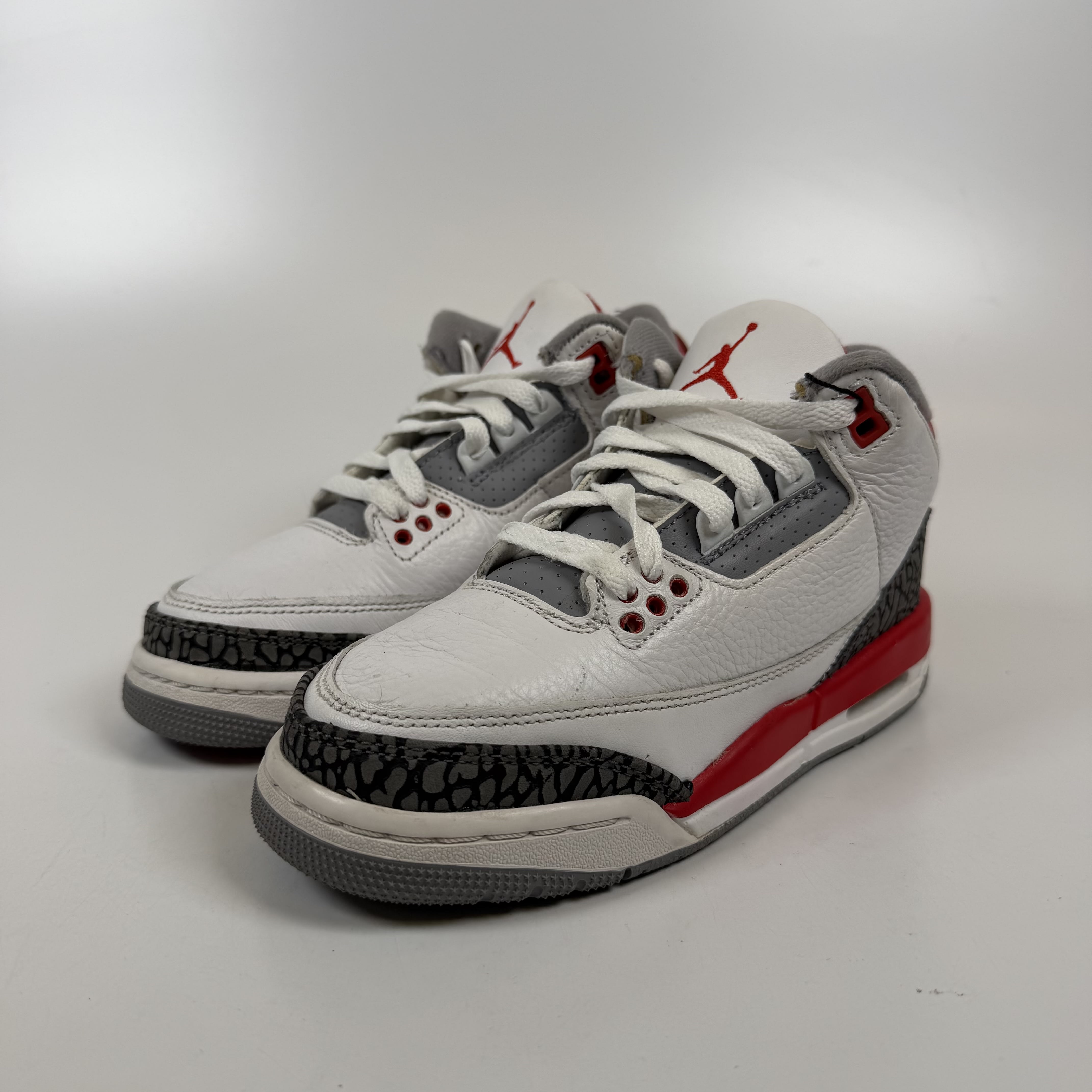 [SP8145] Jordan 3 Retro Fire Red (2022) (GS)