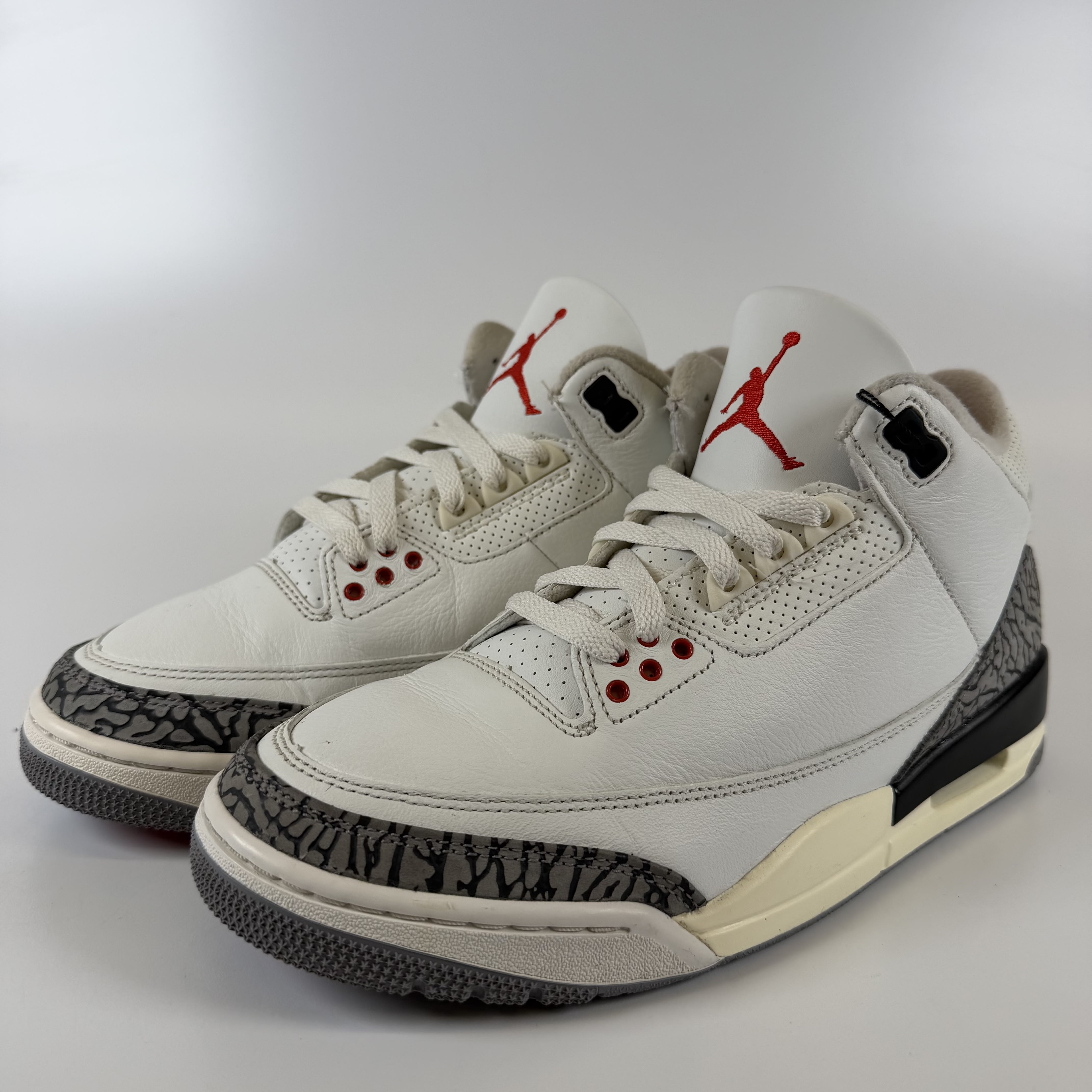 [642319] Jordan 3 Retro White Cement Reimagined