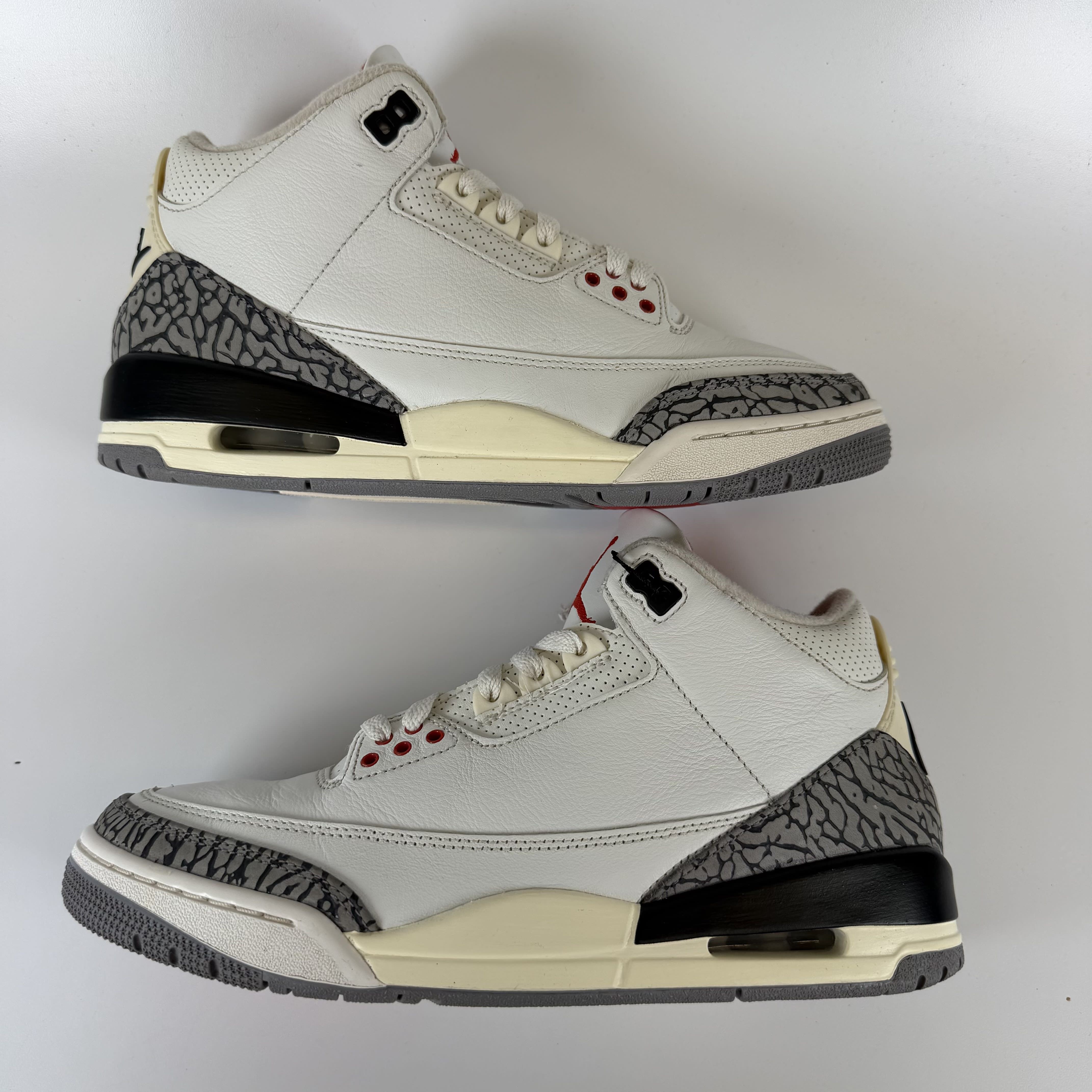 [642319] Jordan 3 Retro White Cement Reimagined
