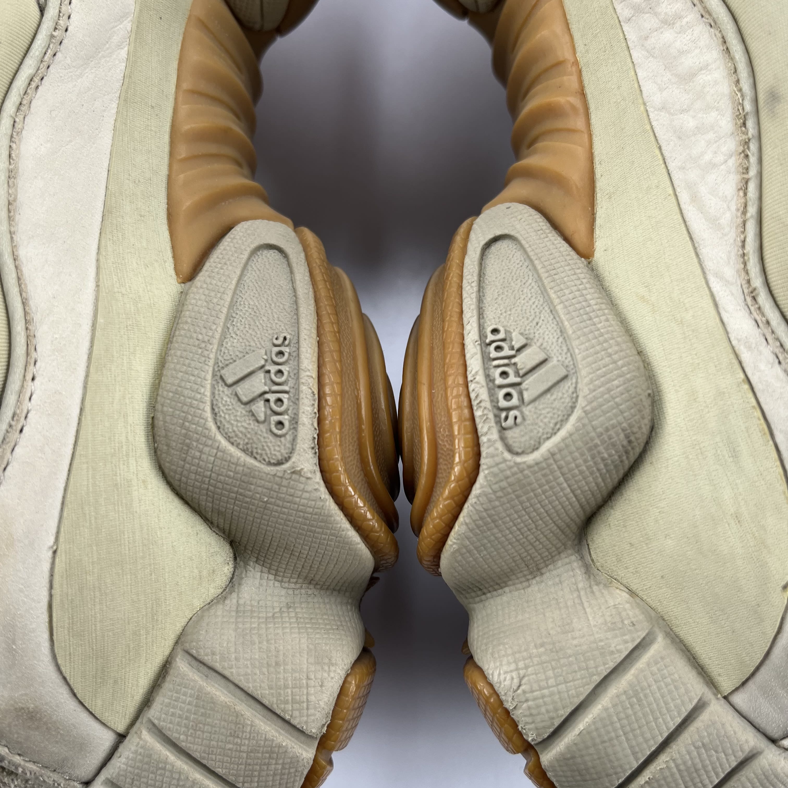 414686 adidas Yeezy 500 Stone