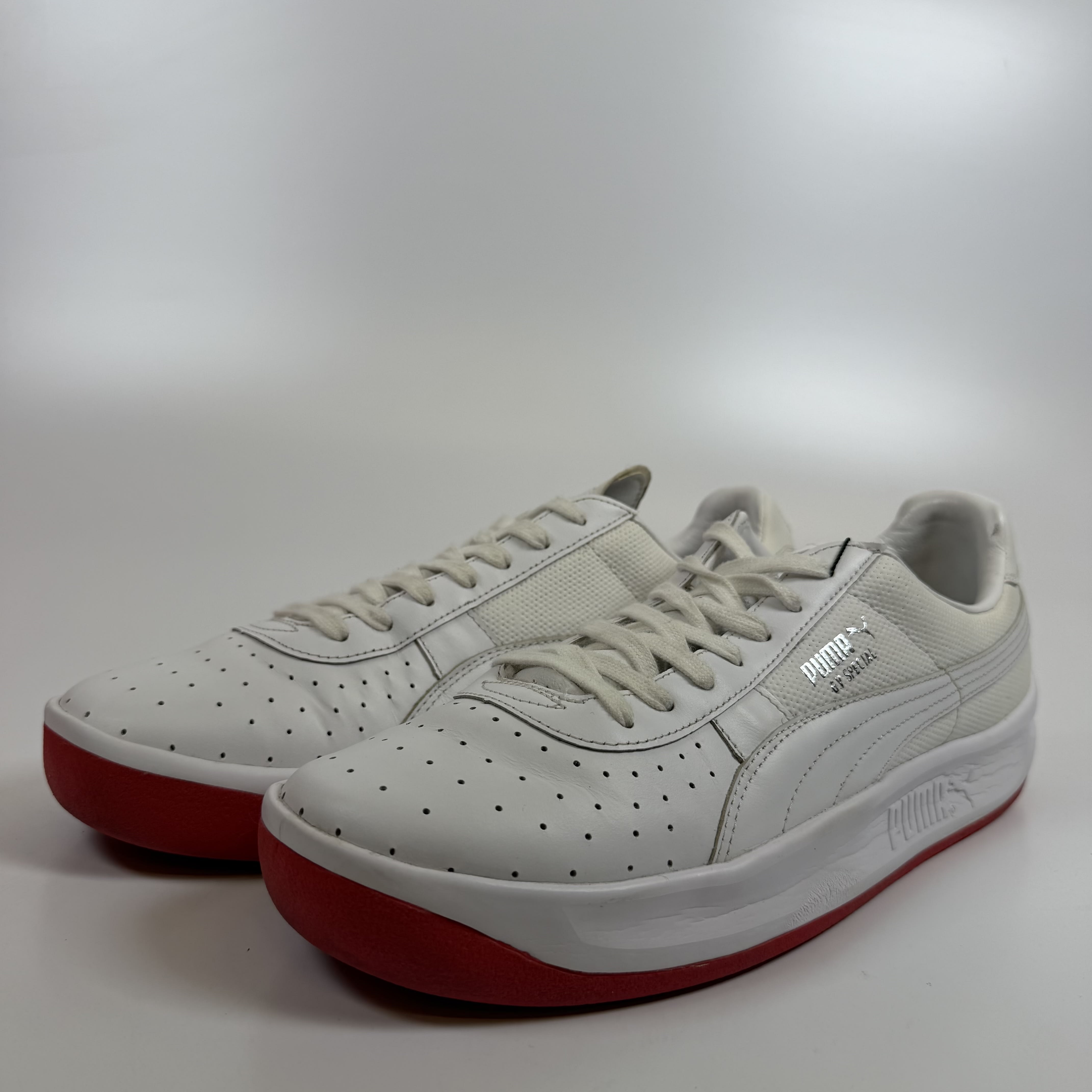 SP9499 Puma Gv Special Coastal Teaberry Red / White
