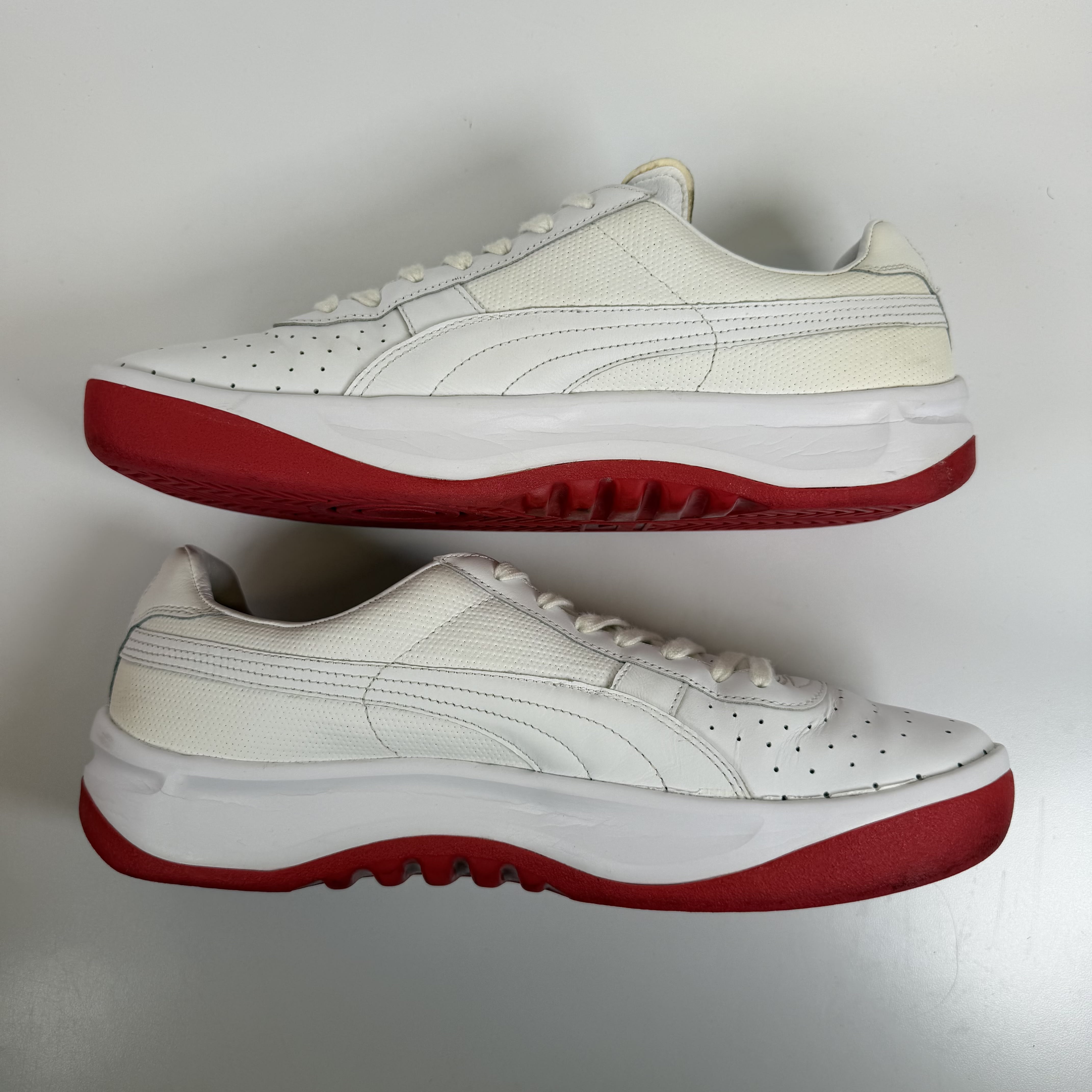 SP9499 Puma Gv Special Coastal Teaberry Red / White