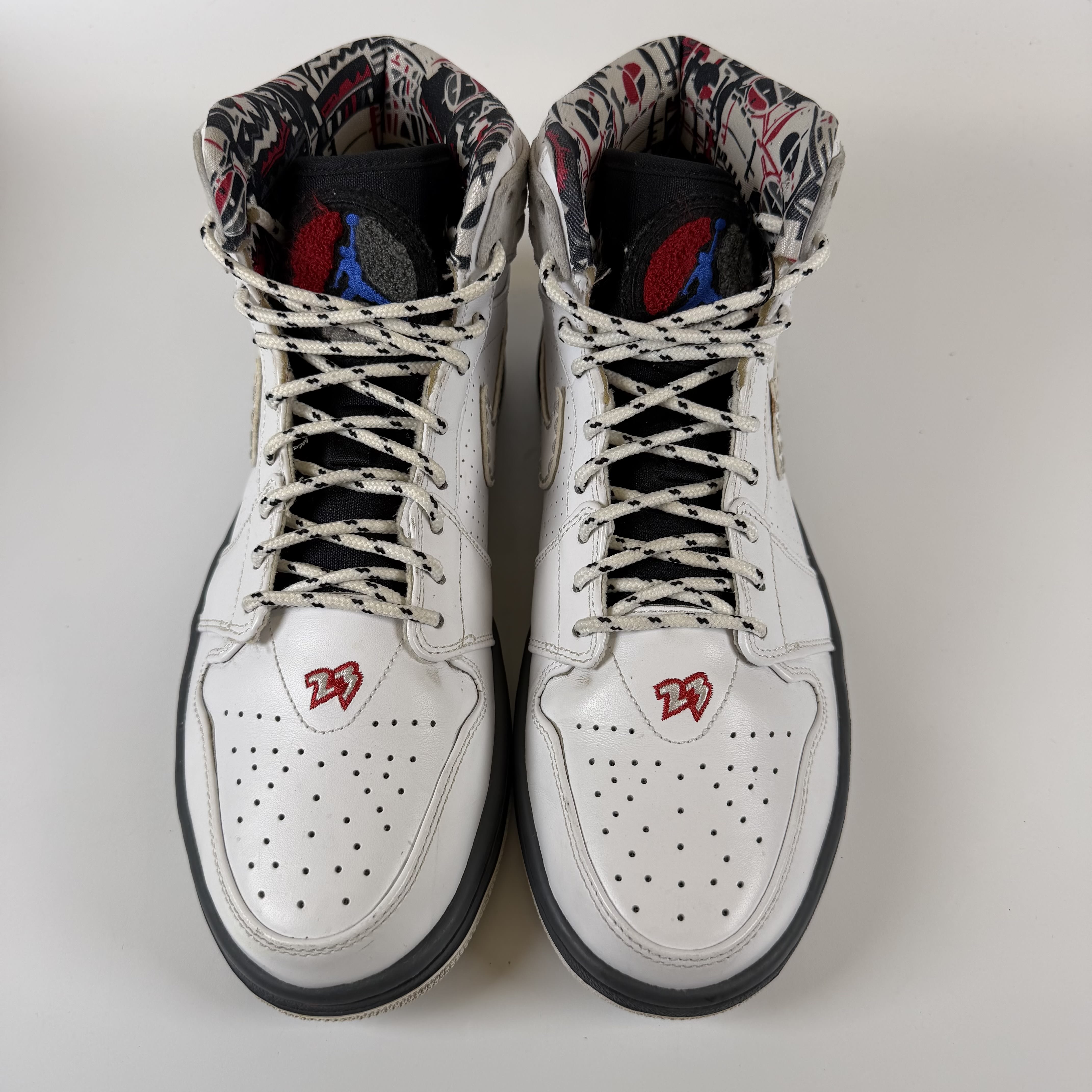 611119 Jordan 1 Retro 93 Bugs Bunny