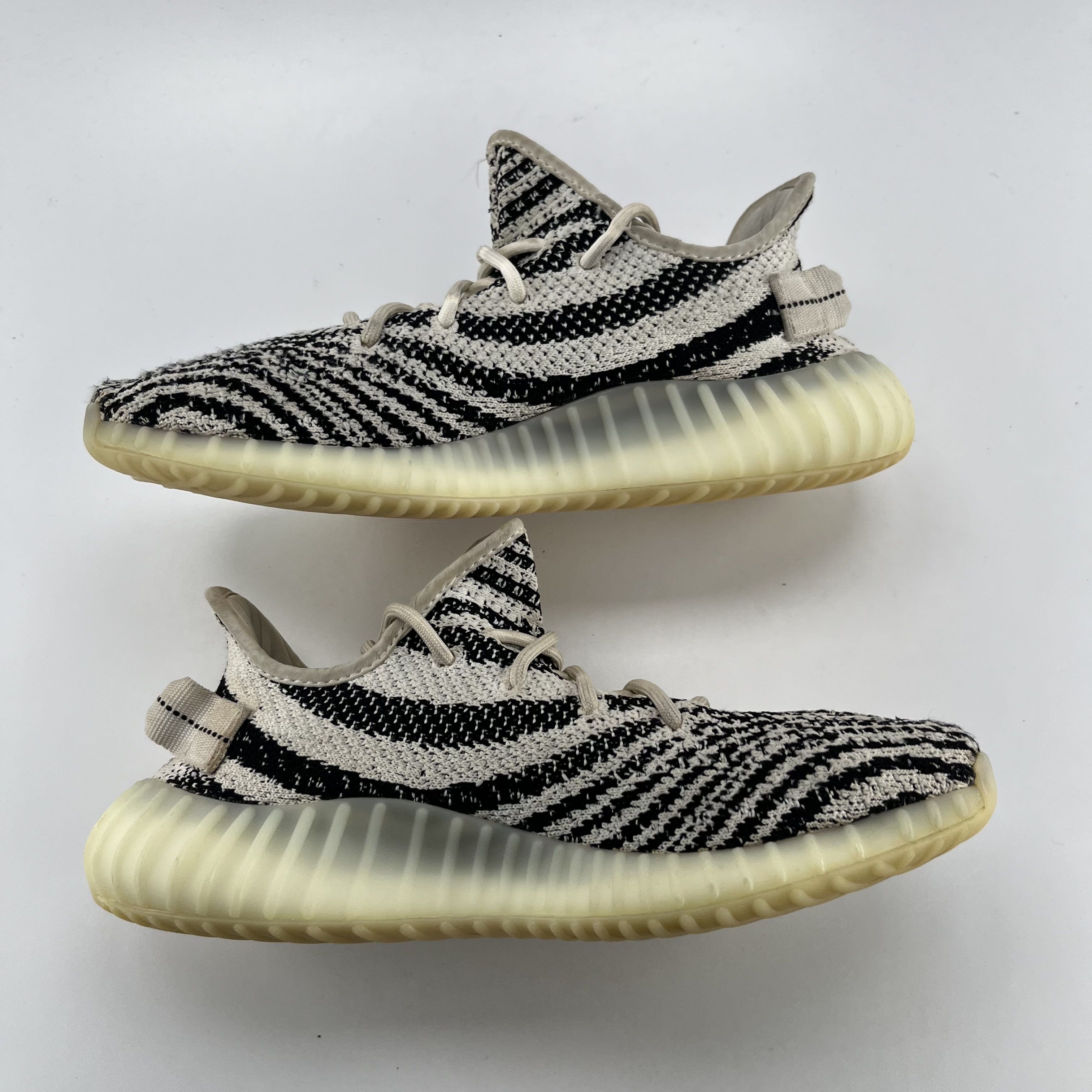 794756 adidas Yeezy Boost 350 V2 Zebra