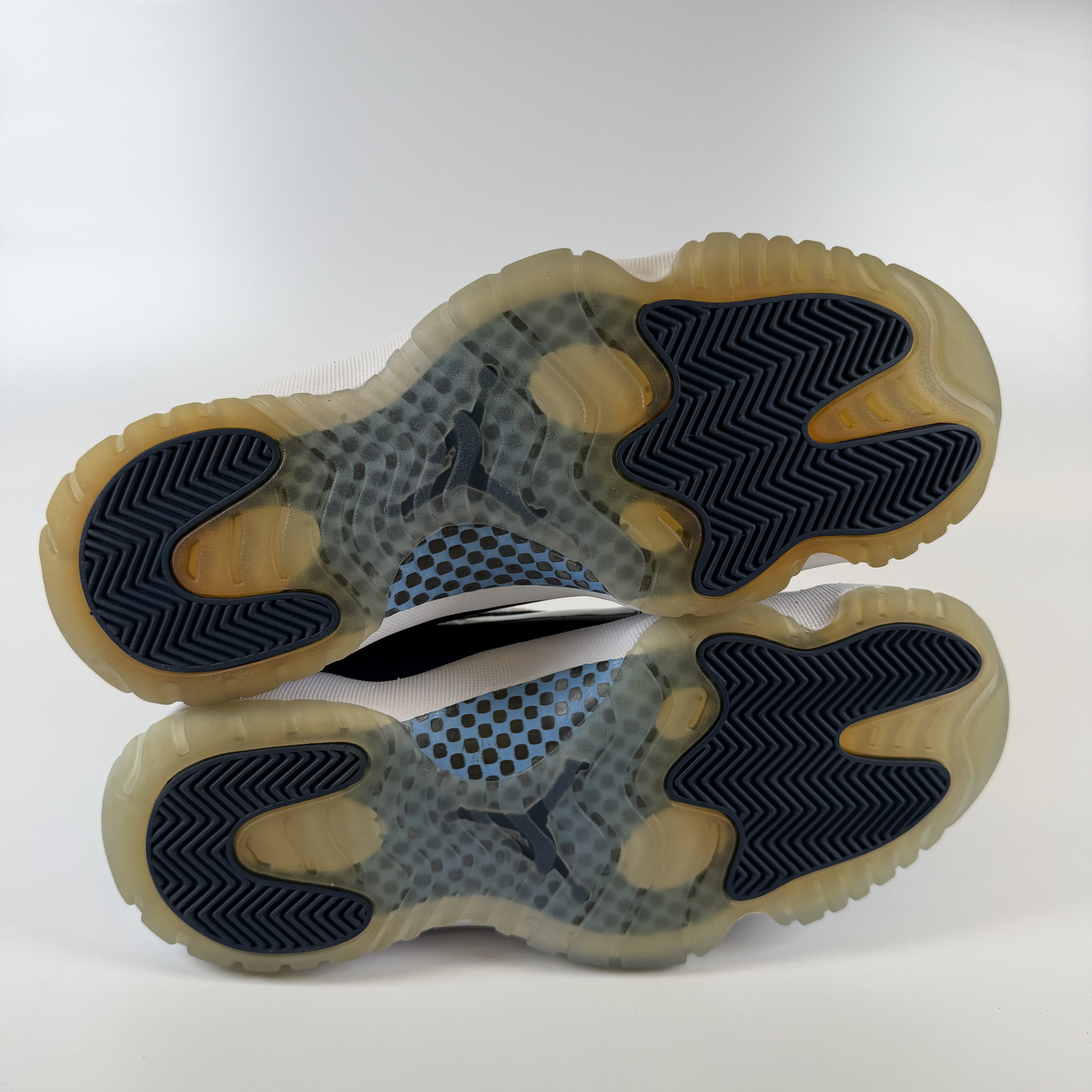 626147 Jordan 11 Retro UNC Win Like 82