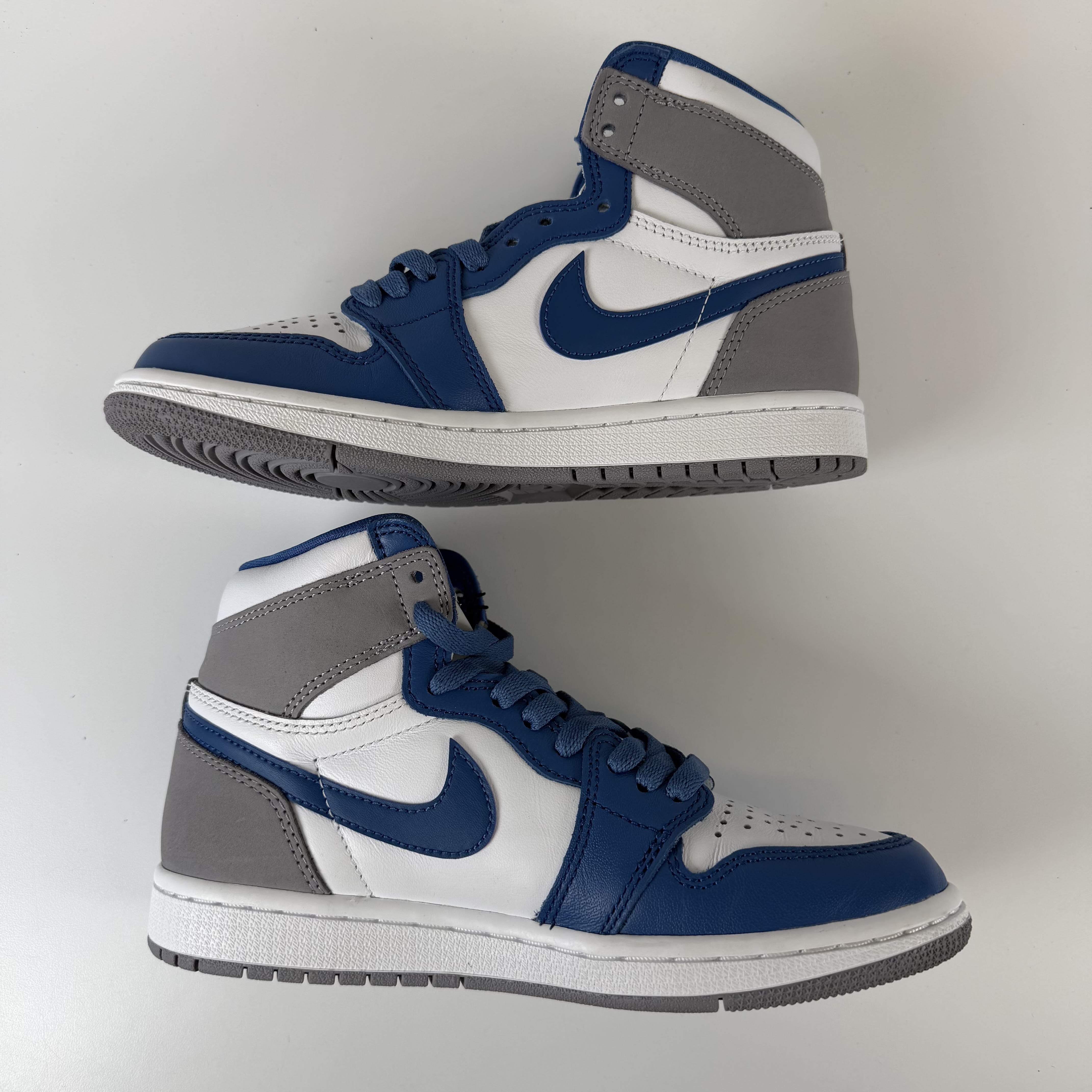 603821 Jordan 1 Retro High OG True Blue