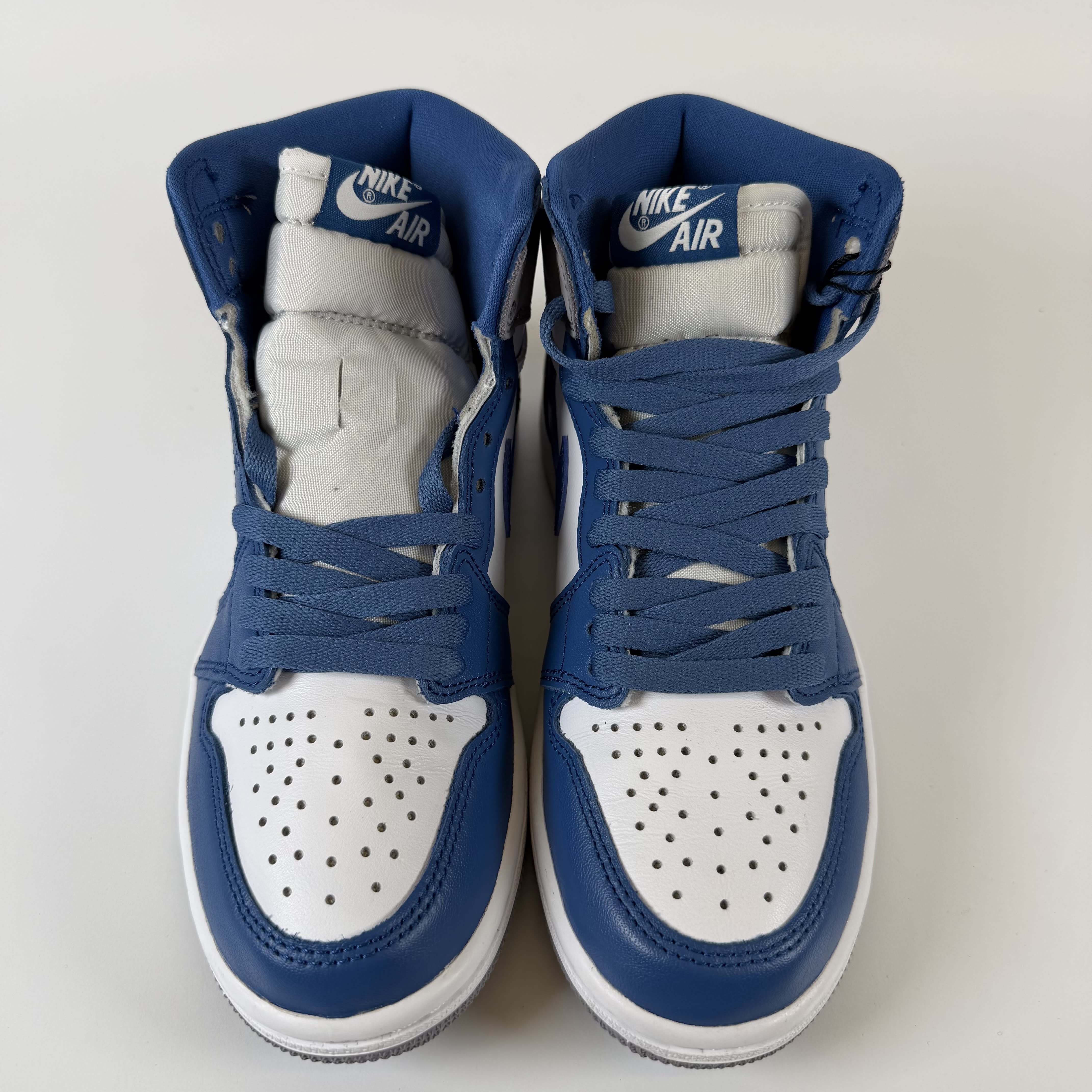 603821 Jordan 1 Retro High OG True Blue