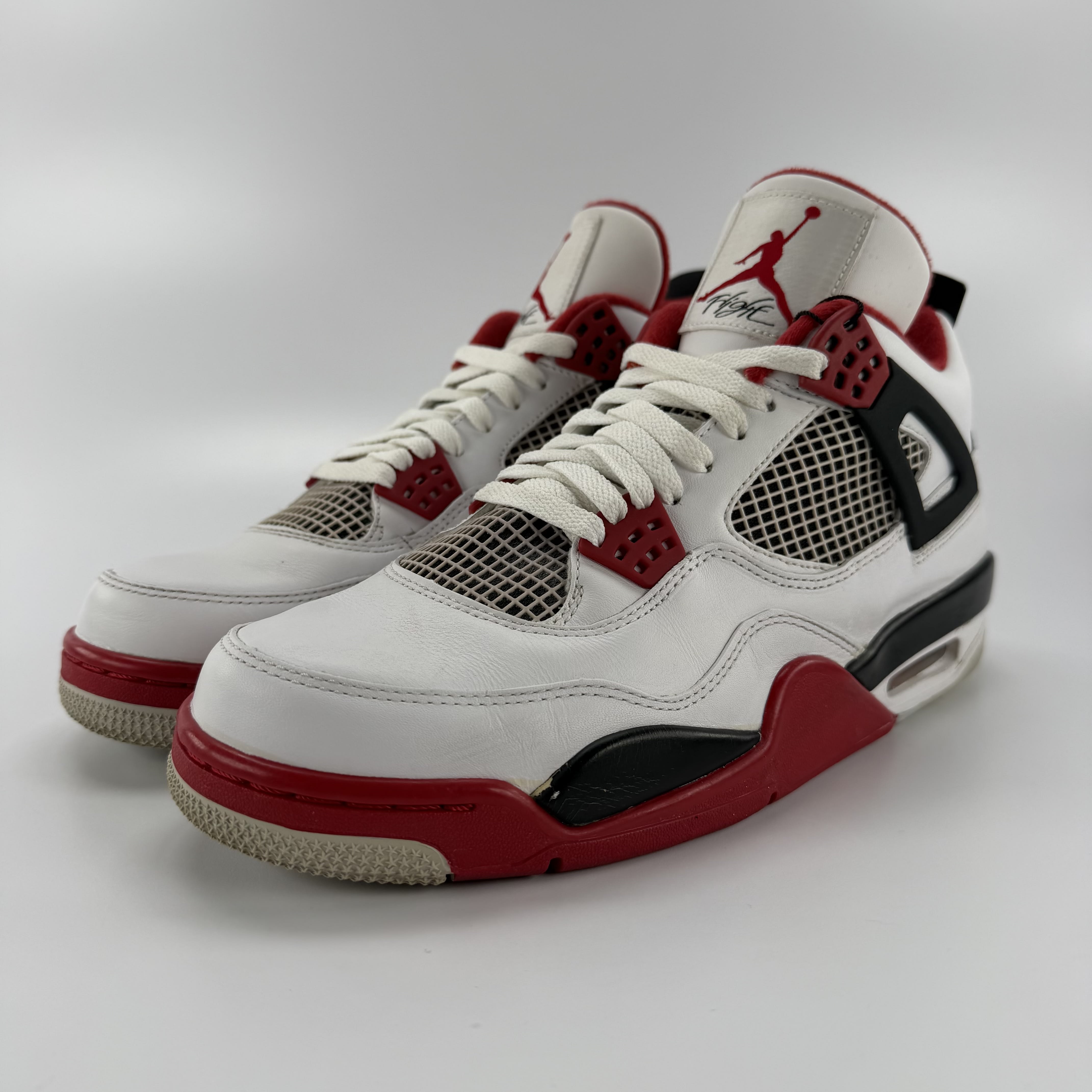 823532 Jordan 4 Retro Fire Red (2012)