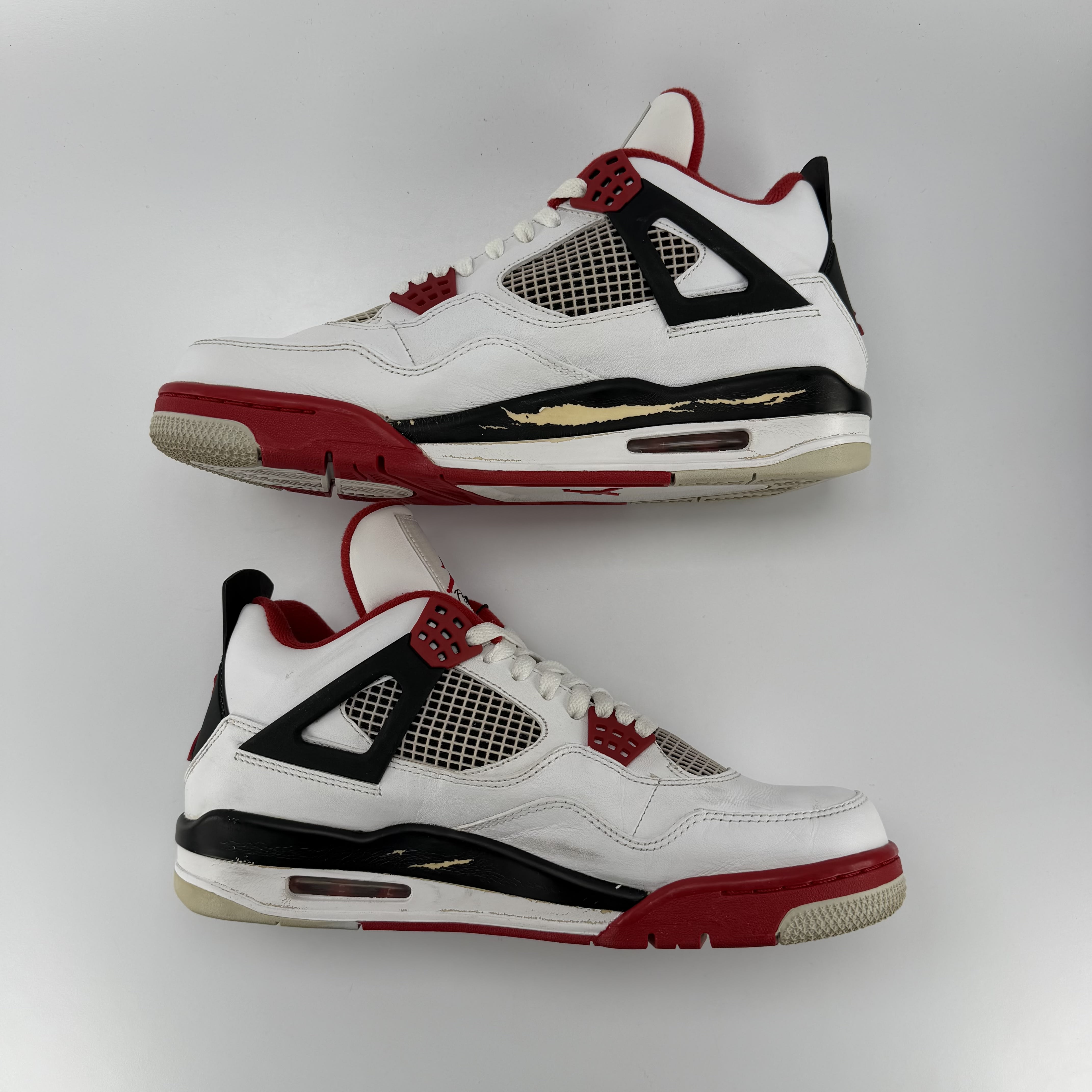823532 Jordan 4 Retro Fire Red (2012)