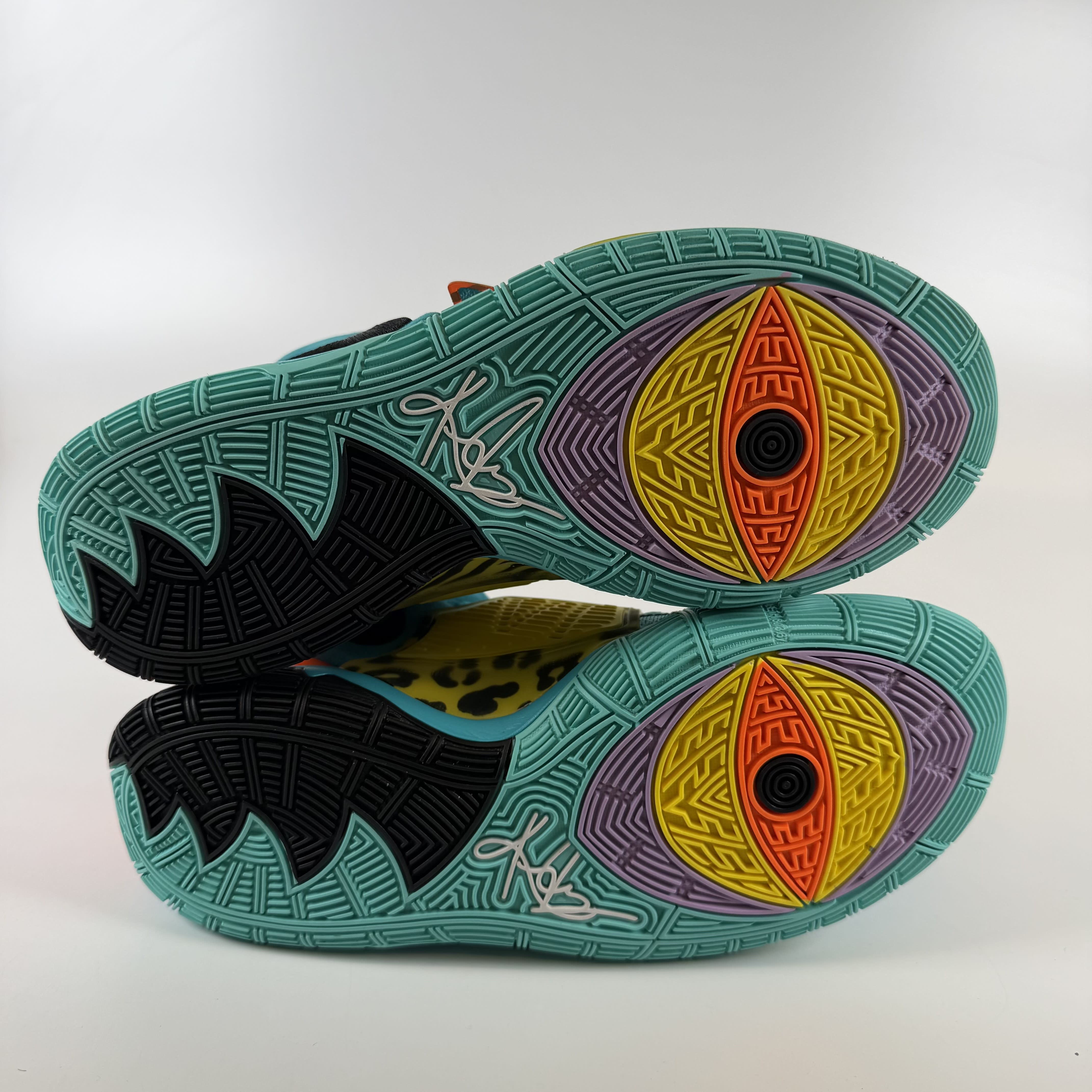 SP6487 Nike Kyrie 6 Oracle Aqua