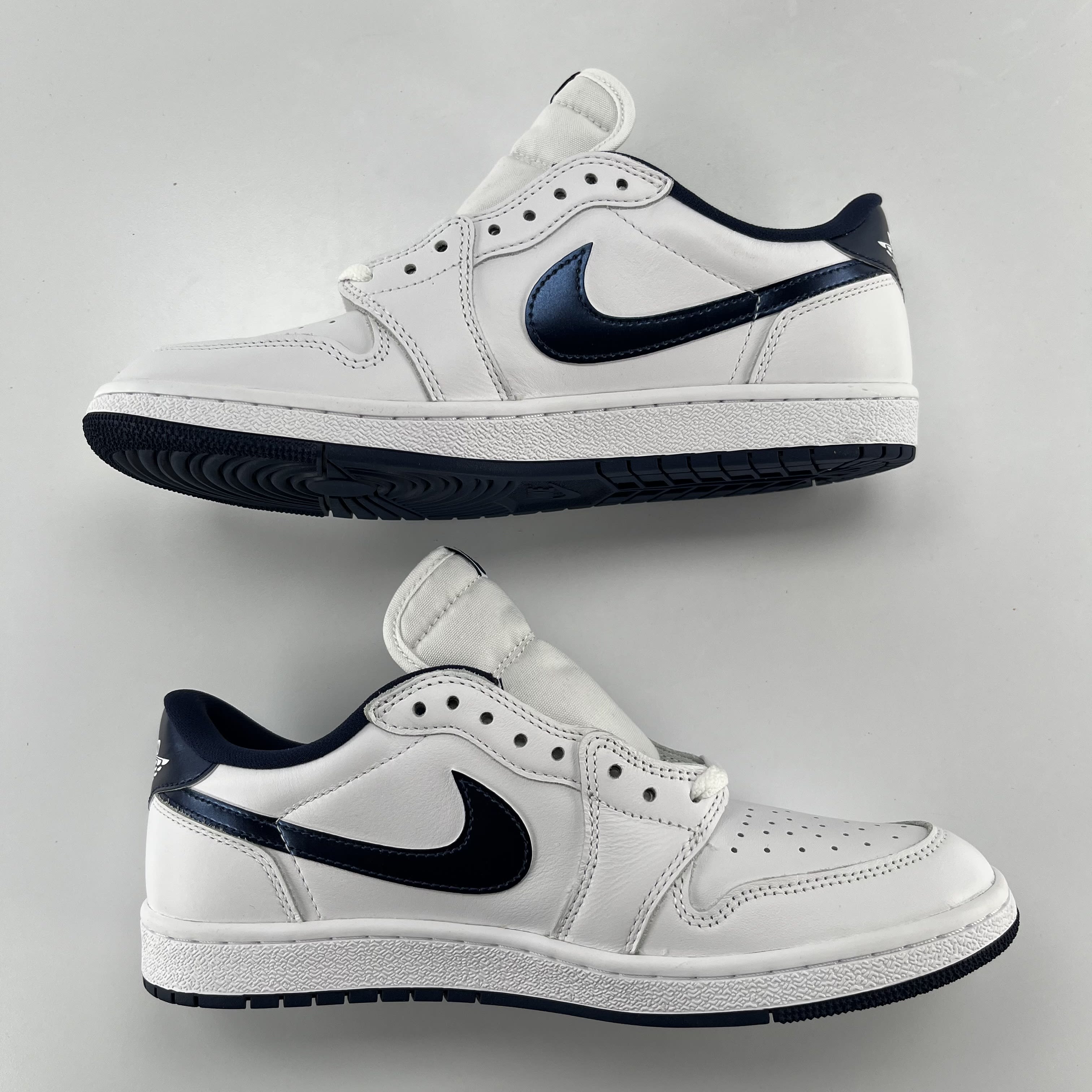 256863 Jordan 1 Retro Low '85 Metallic Blue