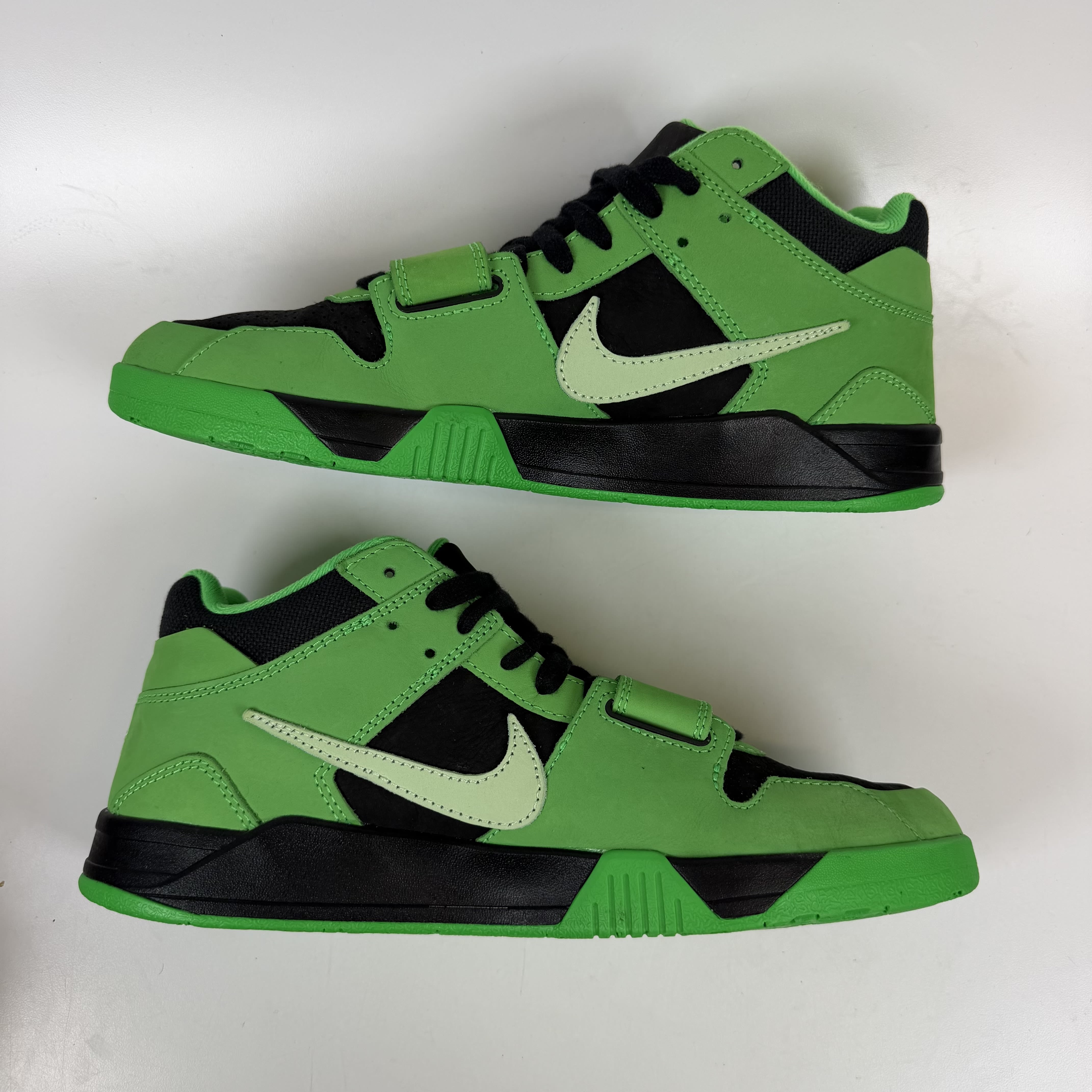 SP12876 Jordan Jumpman Jack TR Travis Scott Green Spark