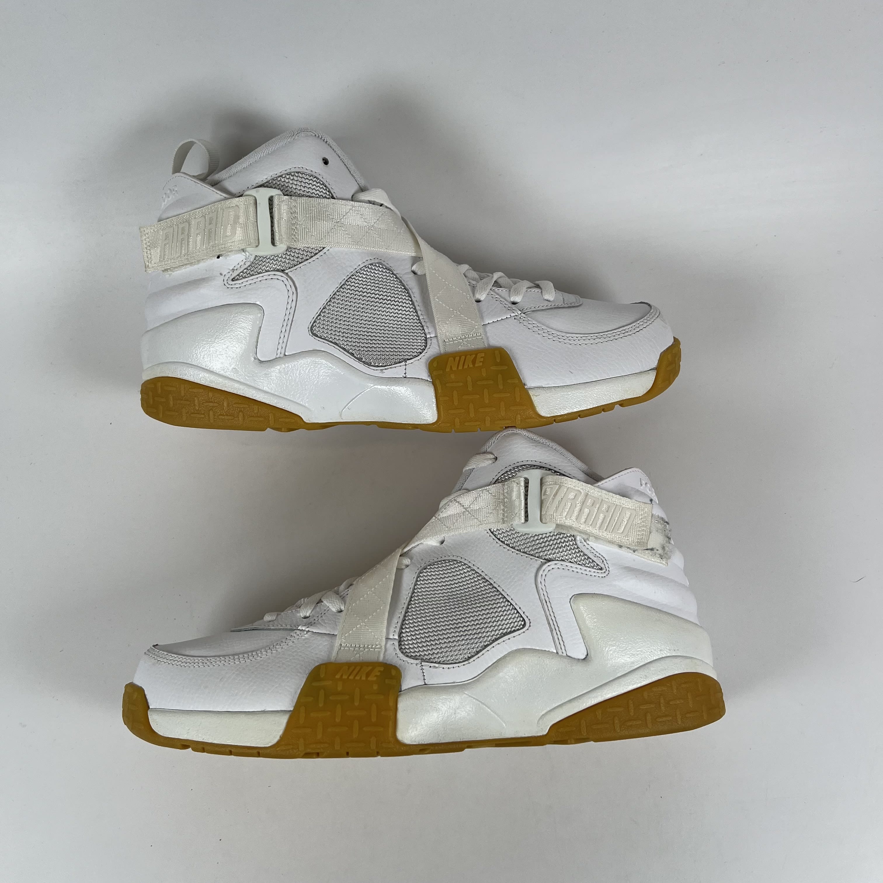 SP7936 Nike Air Raid White Gum