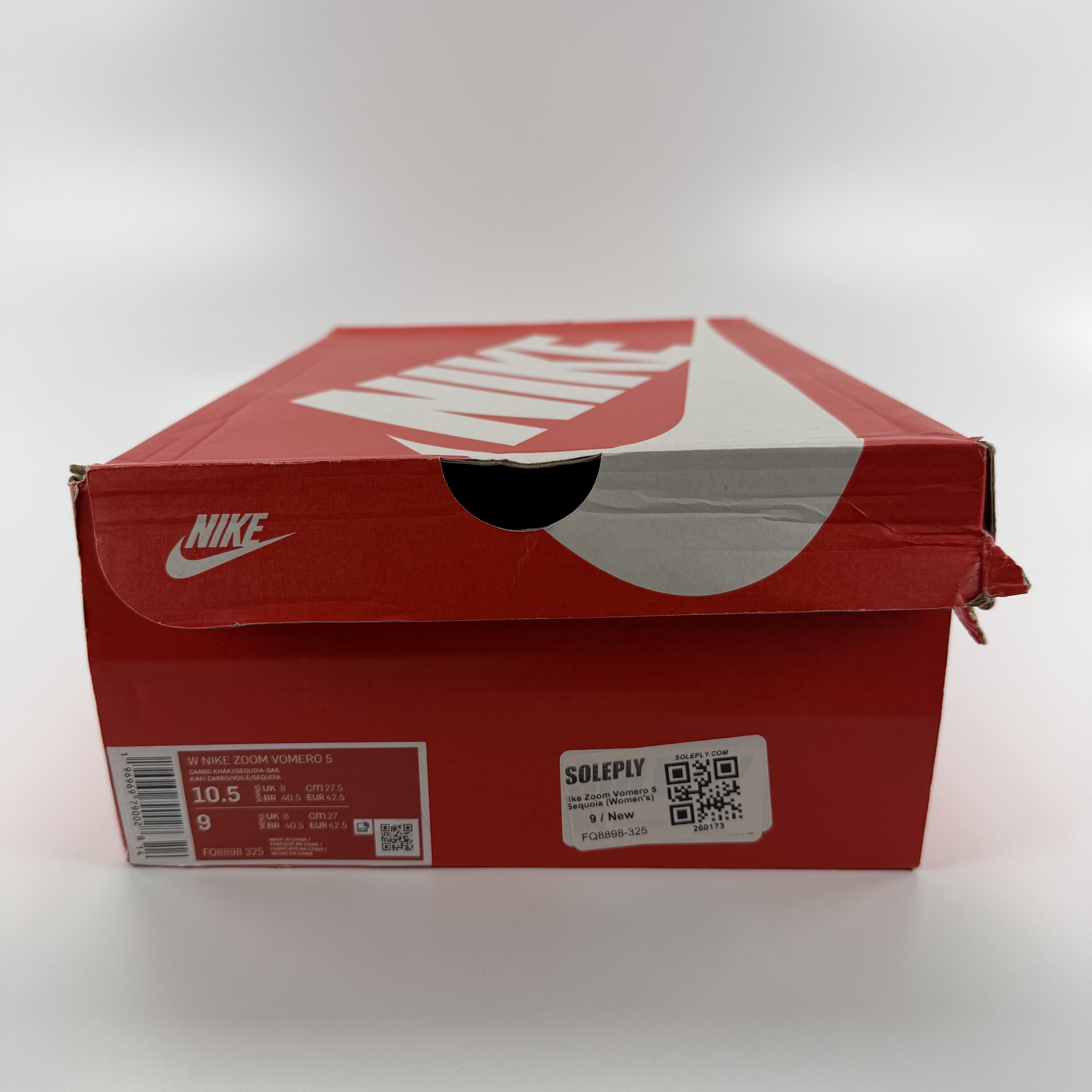 260173 Nike Zoom Vomero 5 Sequoia (Women's)