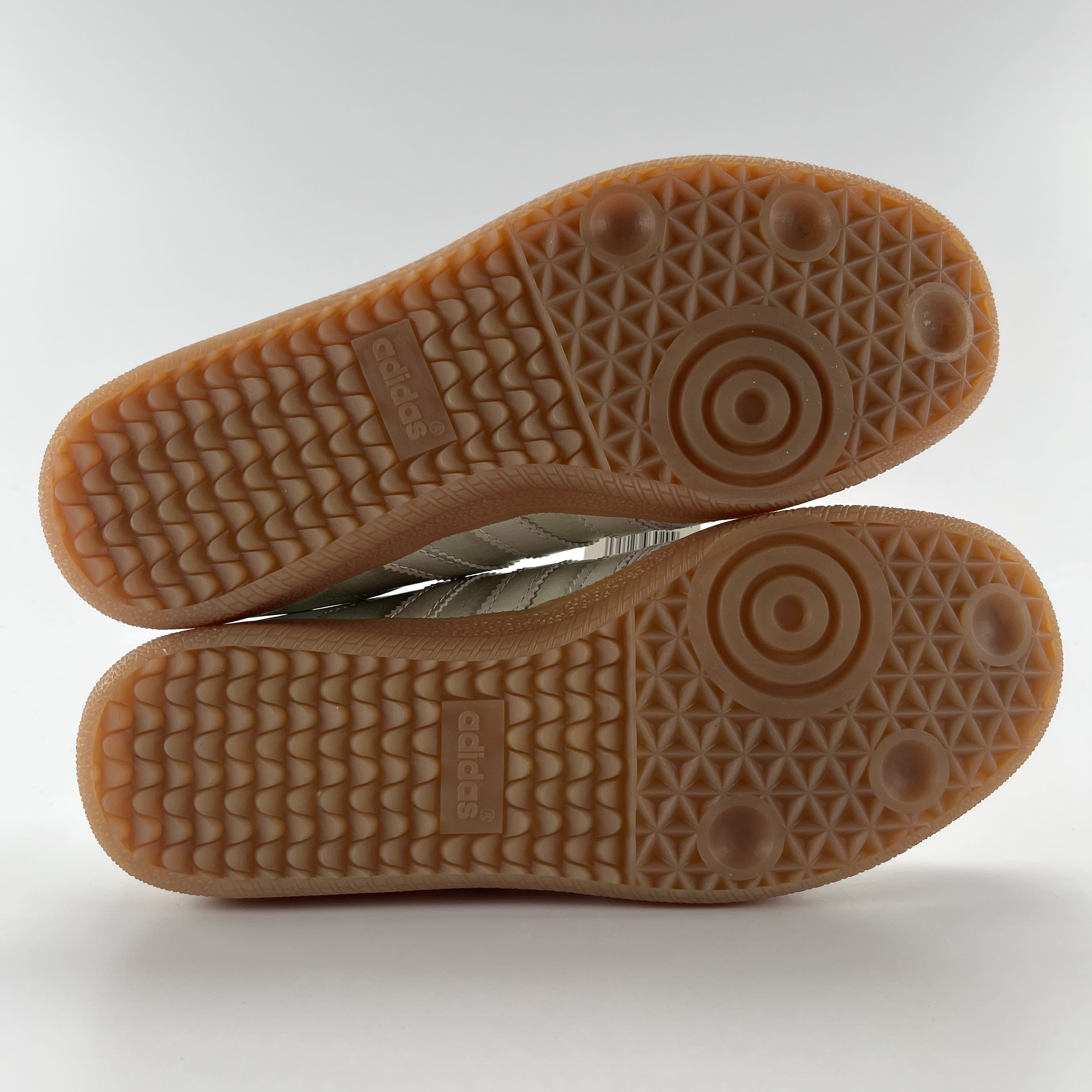 339832 adidas Samba OG Aluminum Gum (Women's)