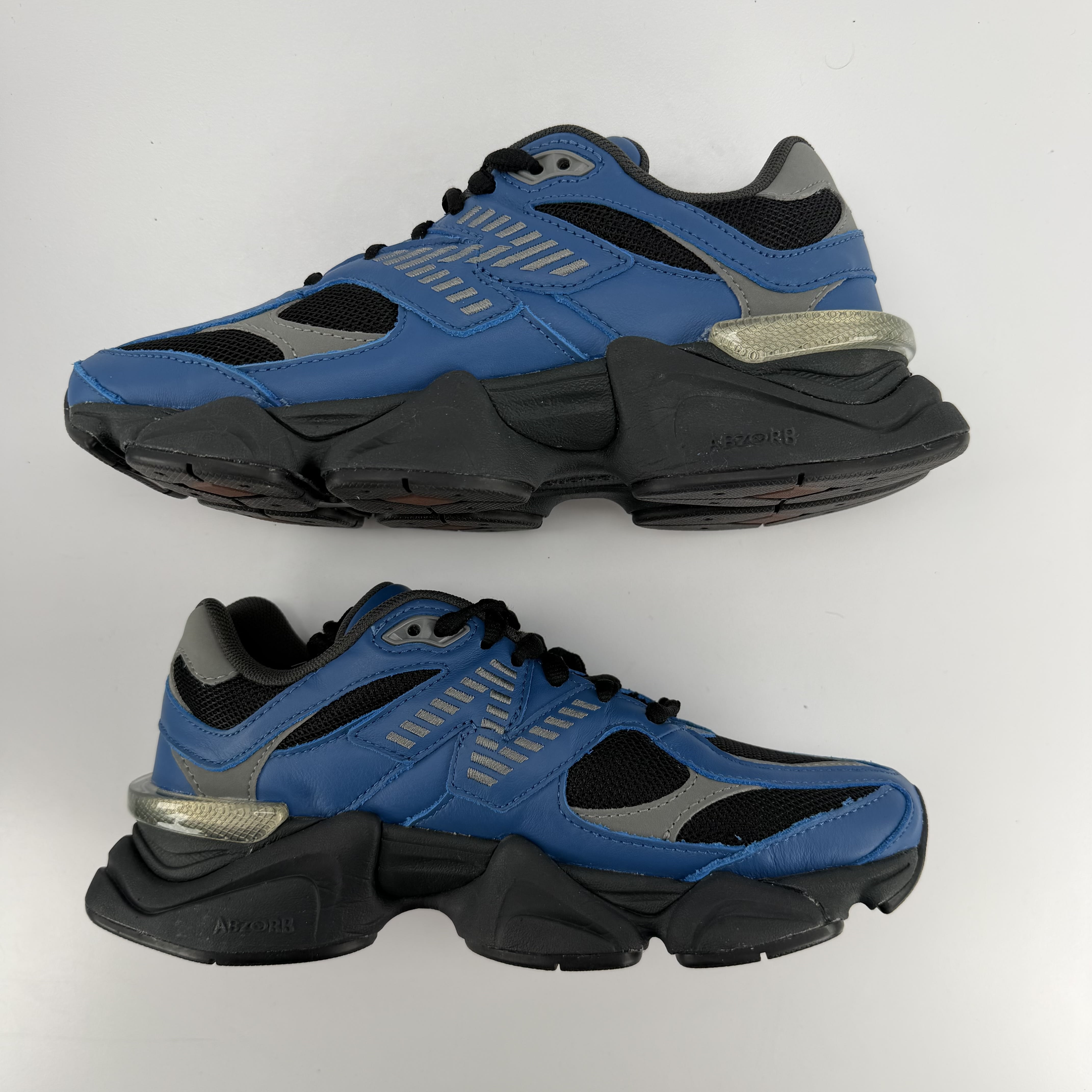 262052 New Balance 9060 Dark Royal Brown