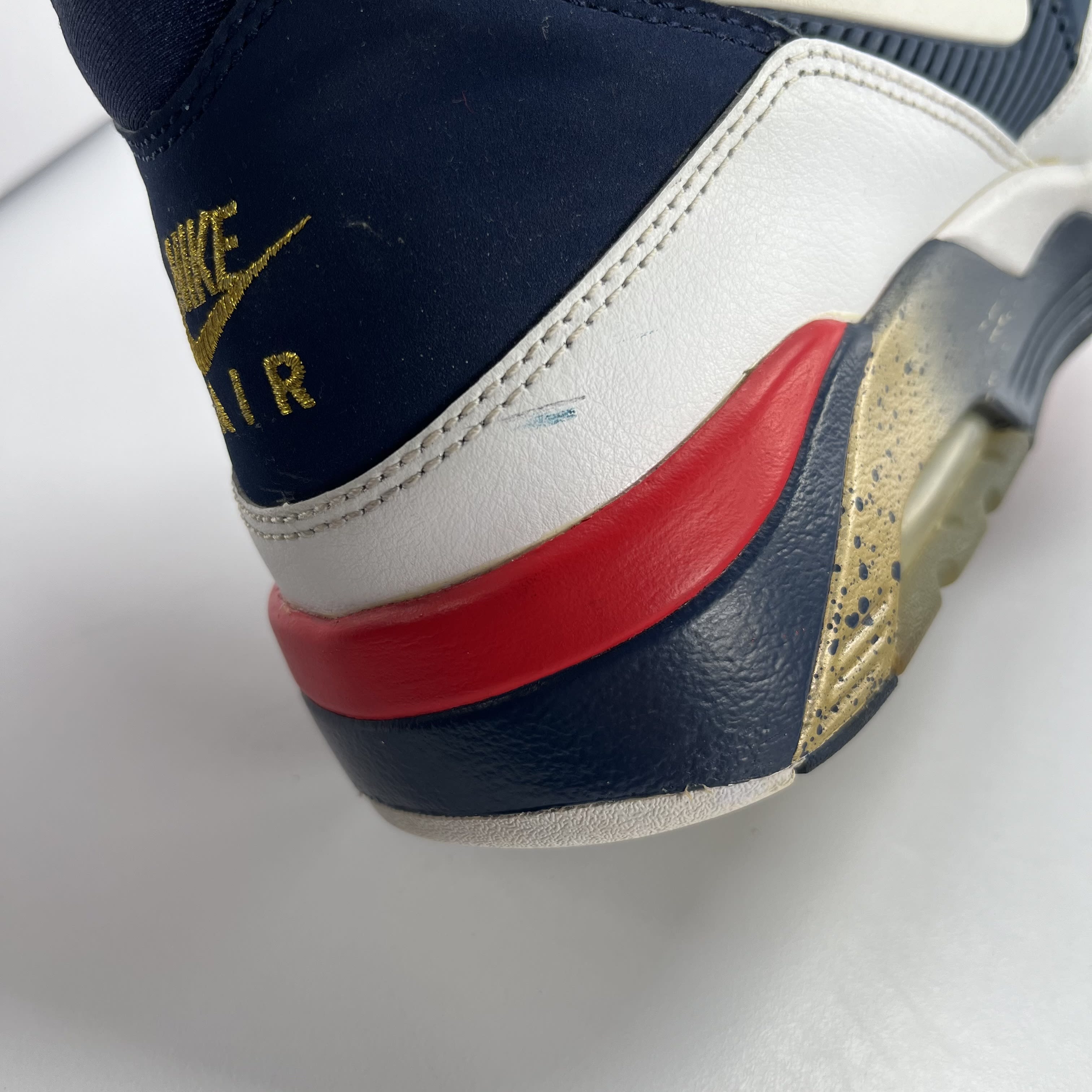 786753 Nike Air Force 180 Olympic