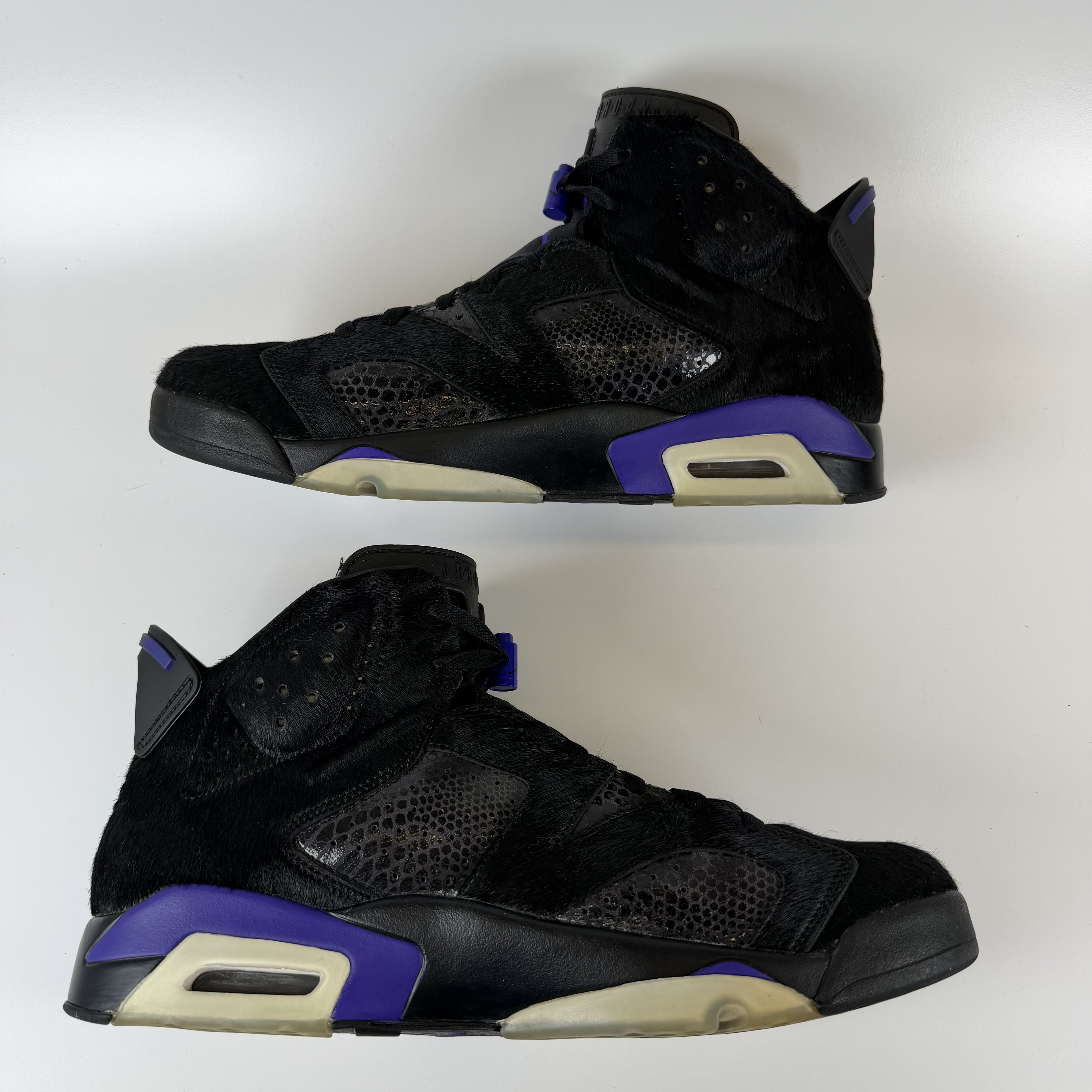 SP4113 Jordan 6 Retro Social Status