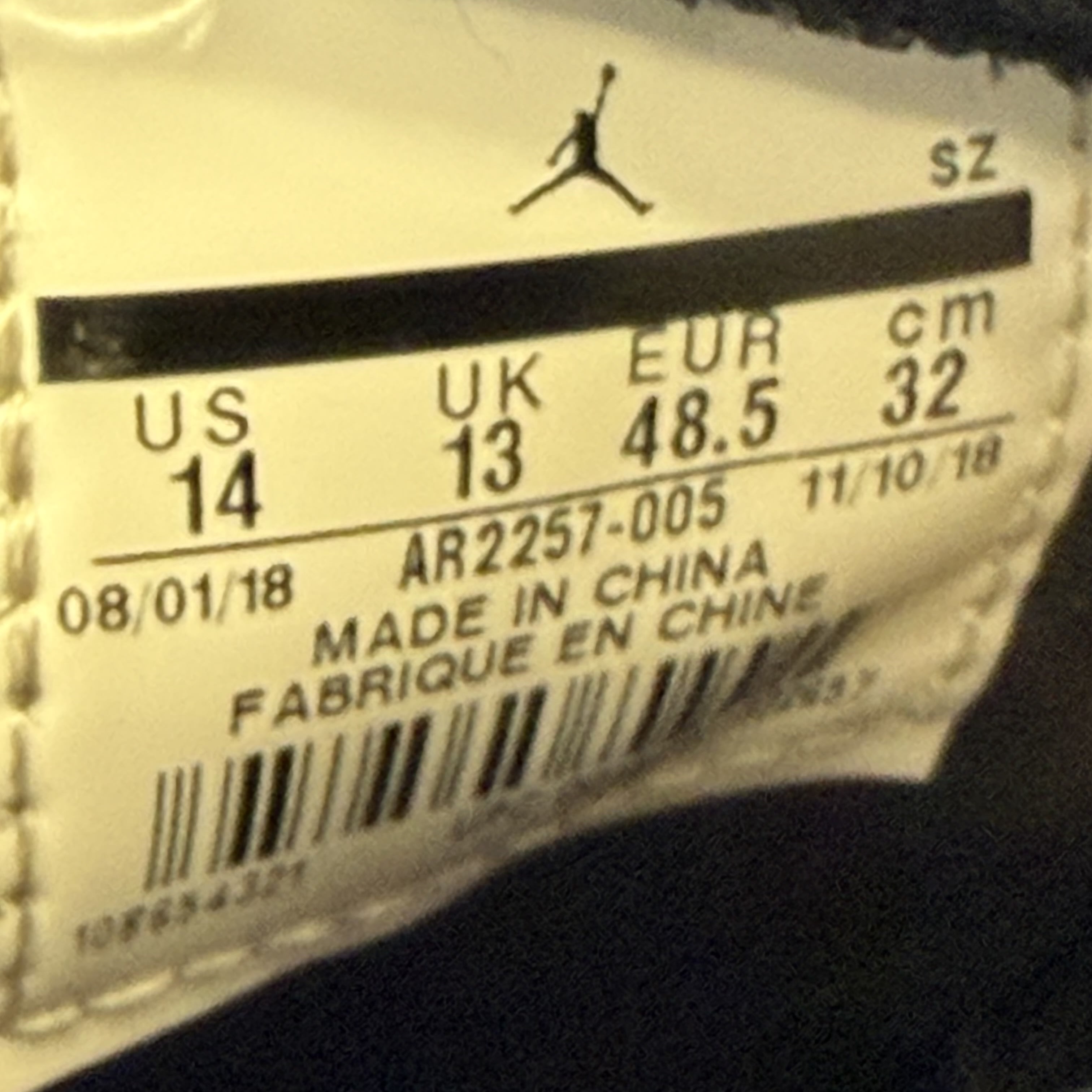 SP4113 Jordan 6 Retro Social Status