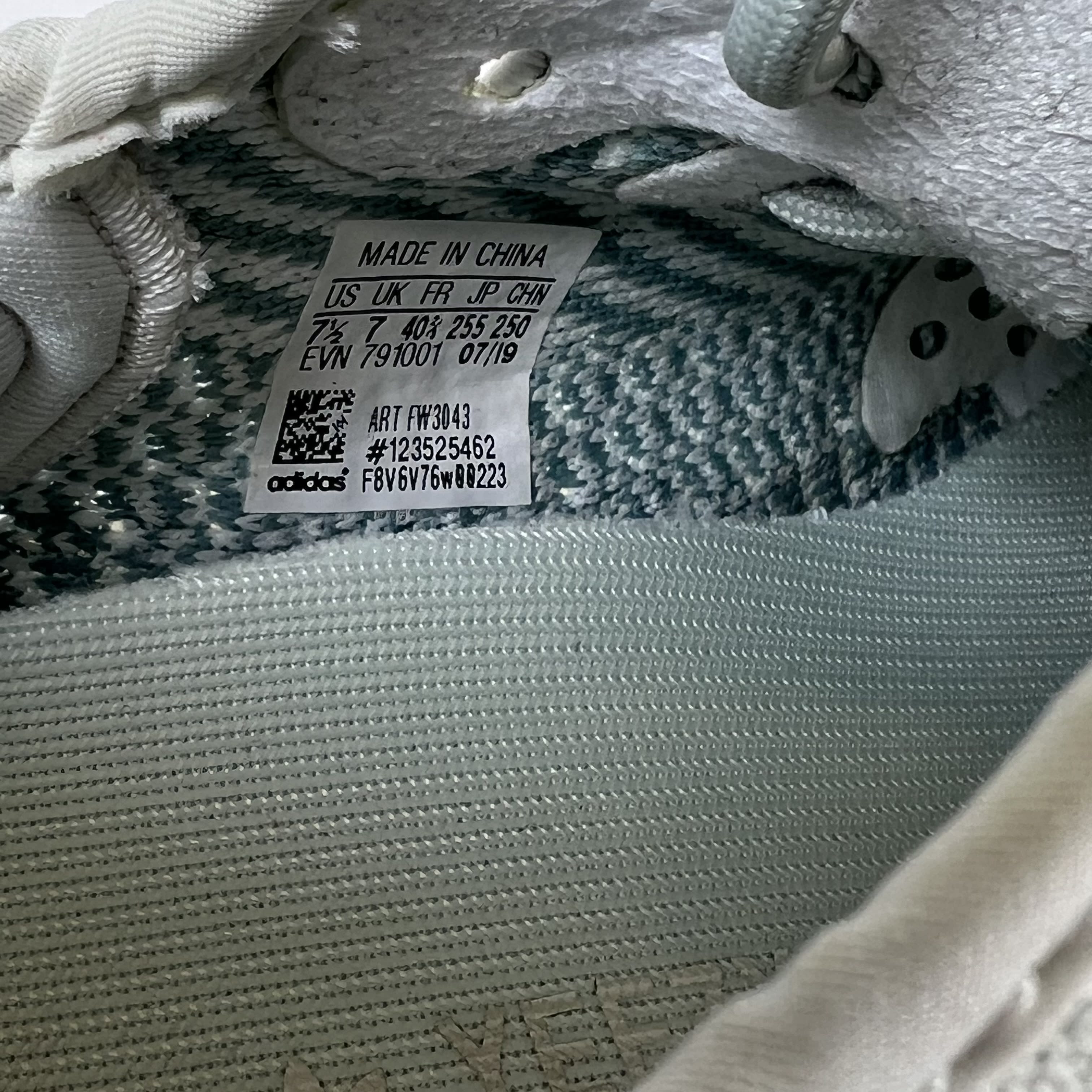 SP10792 Yeezy Boost 350 V2 'Cloud White Non-Reflective'