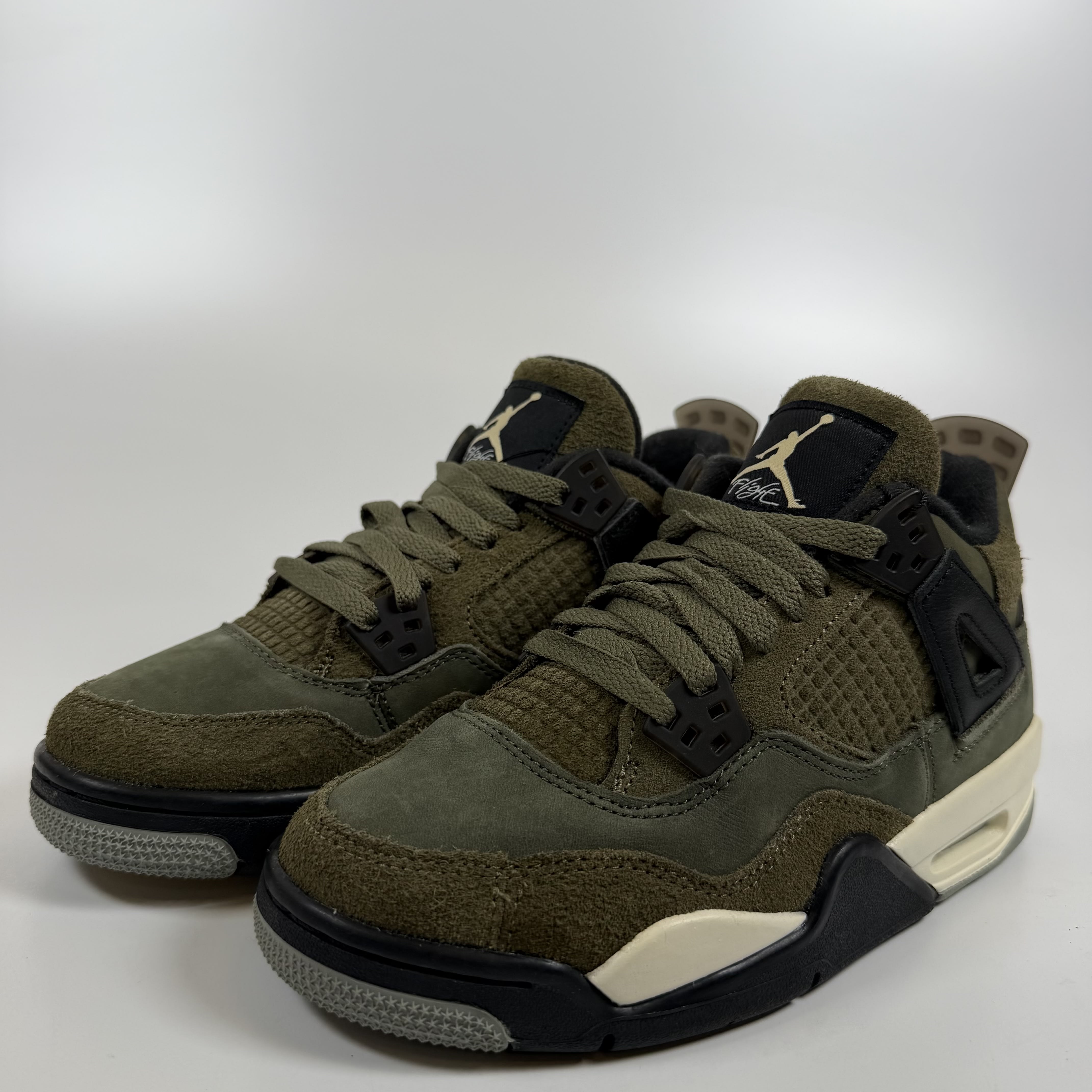 SP7347 Jordan 4 Retro SE Craft Medium Olive (GS)