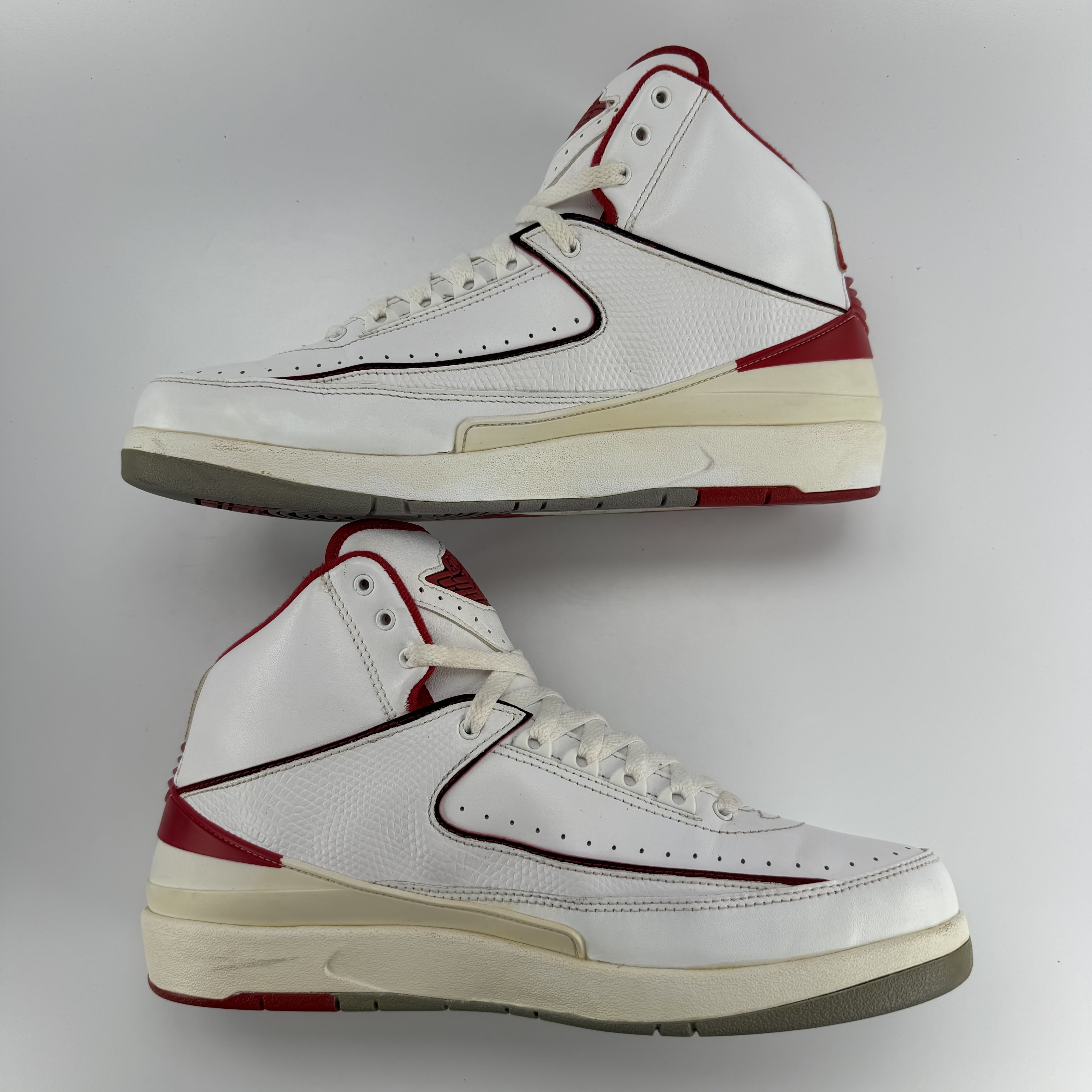 822478 Jordan 2 Retro White Red (2014)