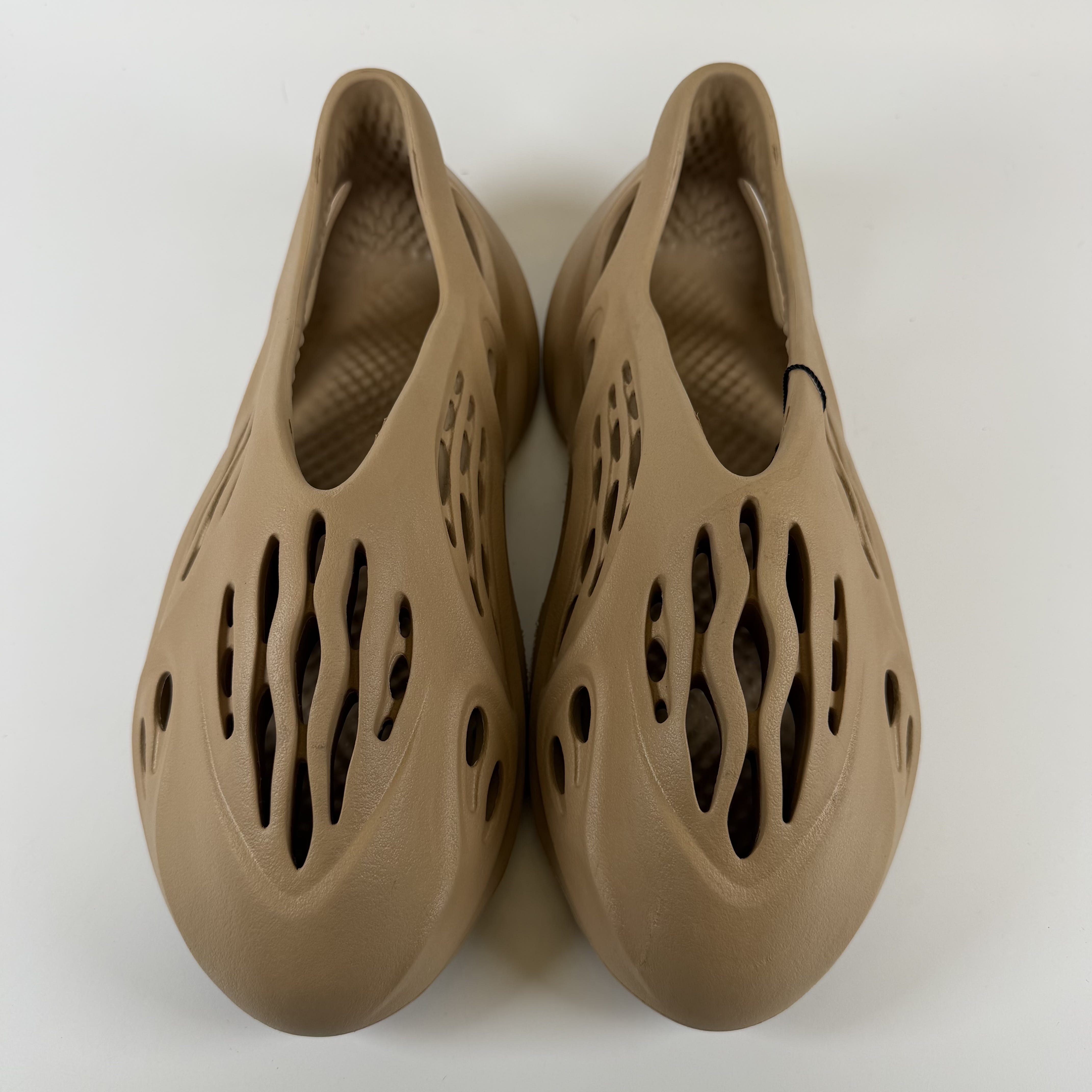 SP6264 adidas Yeezy Foam RNNR Ochre