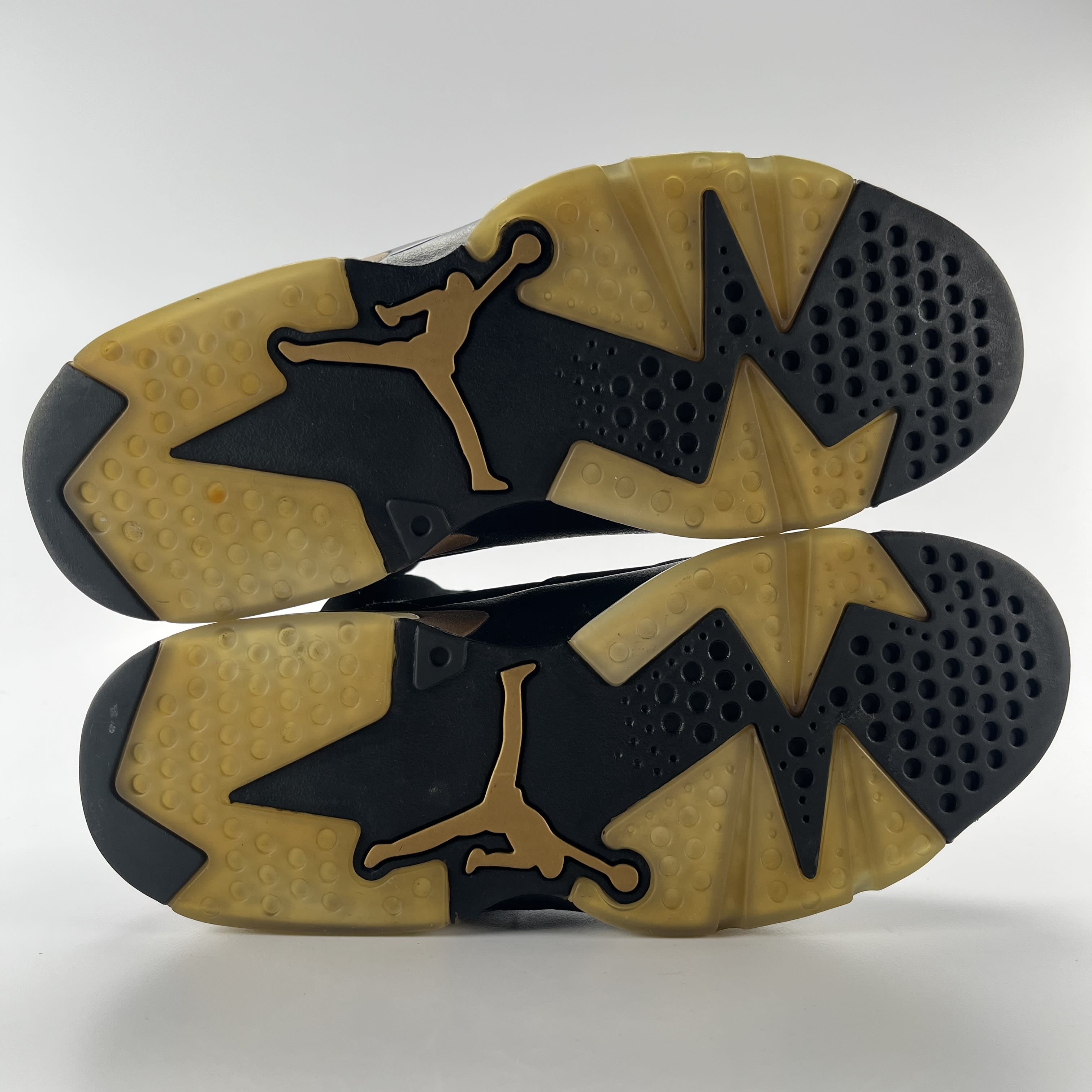 414680 Jordan 6 Retro DMP (2020)