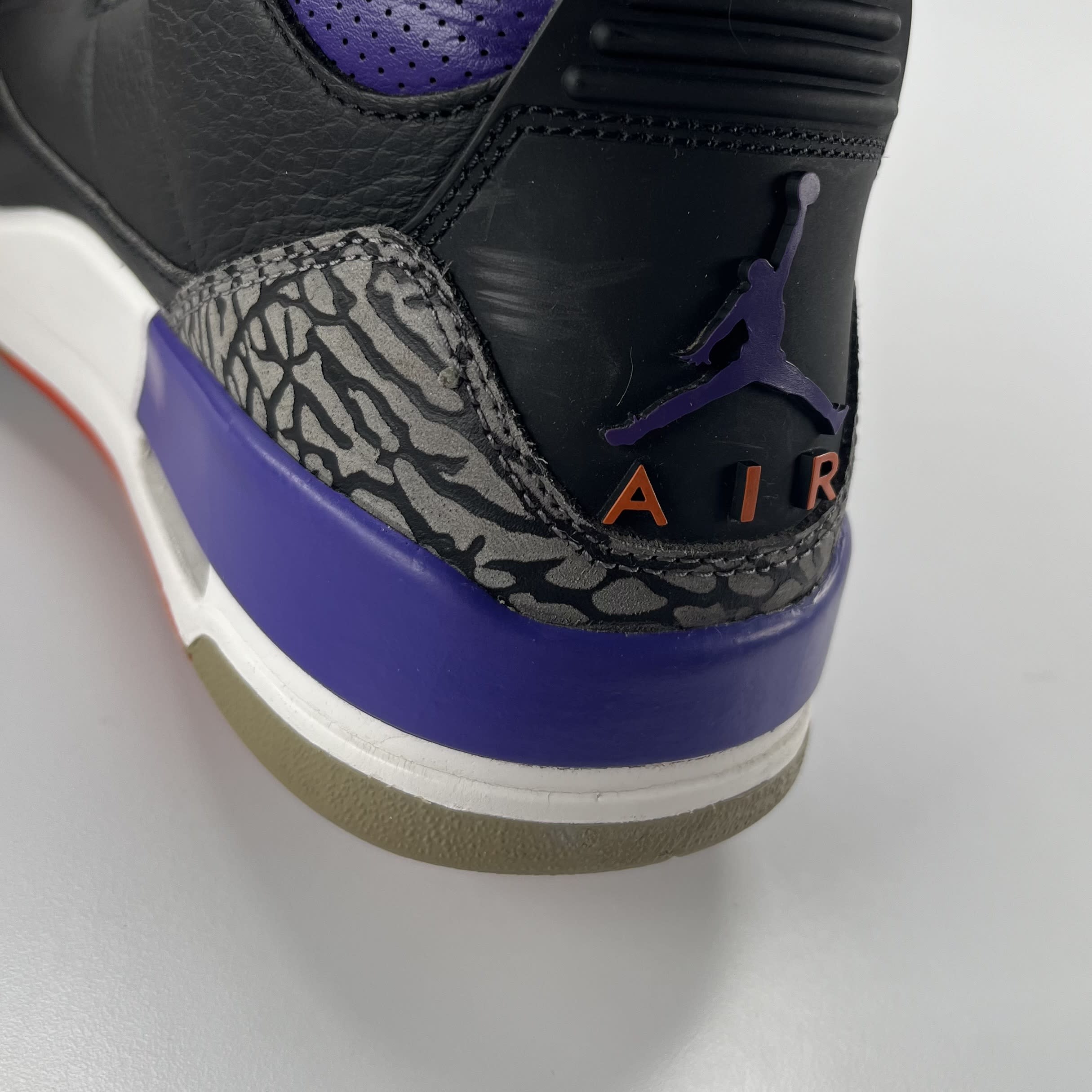 819636 Jordan 3 Retro Black Court Purple