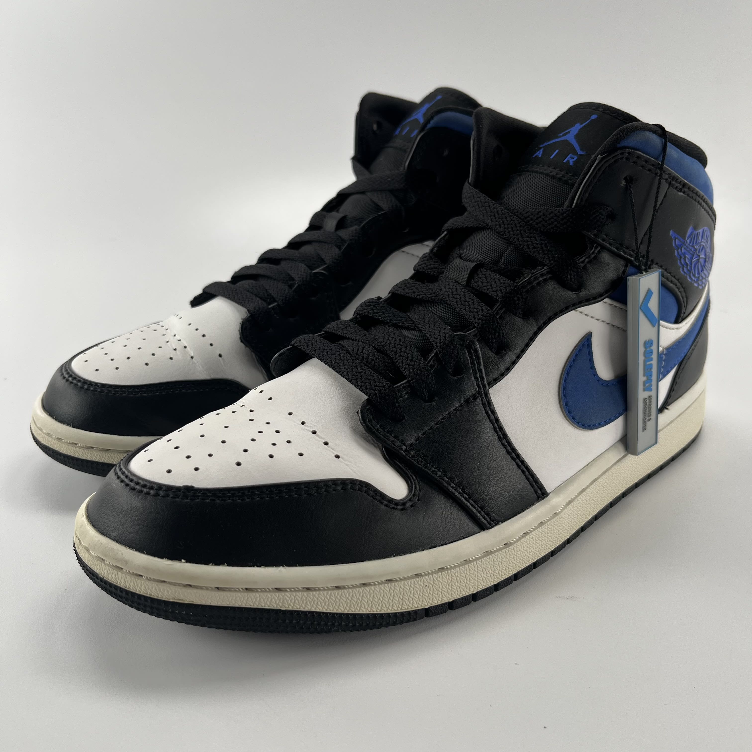 826163 Air Jordan 1 Mid 'Racer Blue'