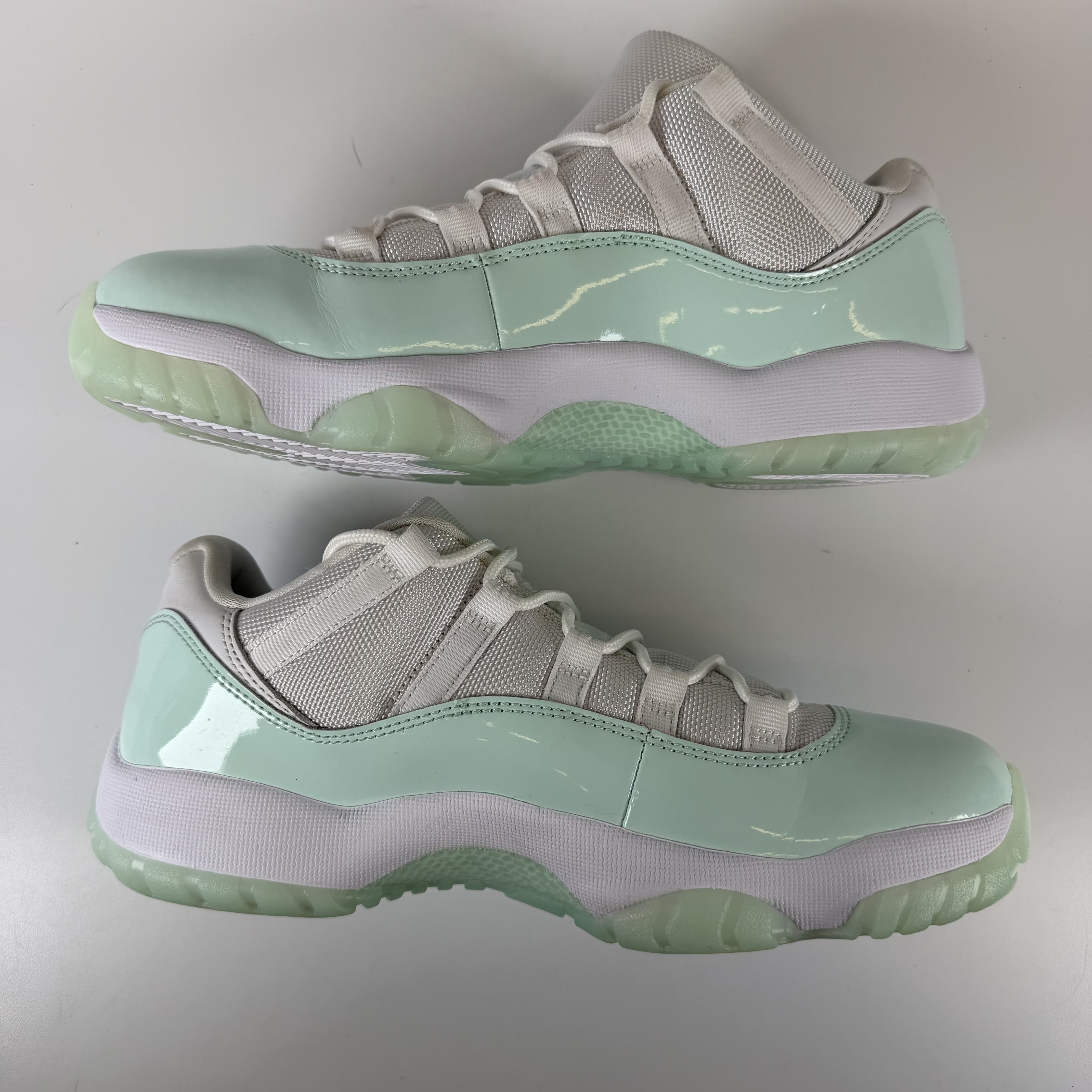 SP6430 Jordan 11 Retro Low Igloo (Women's)