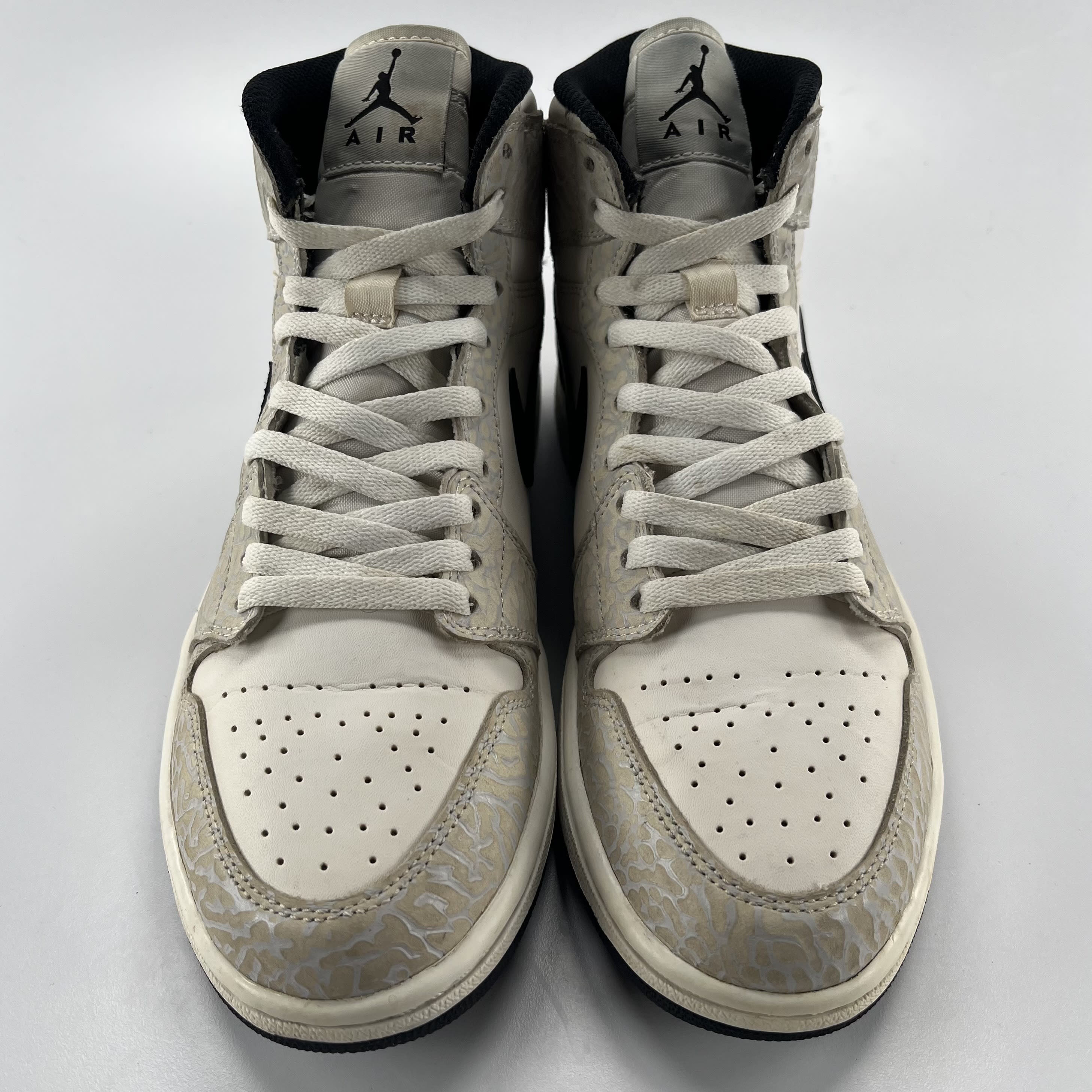 414691 Jordan 1 Retro White Elephant Print