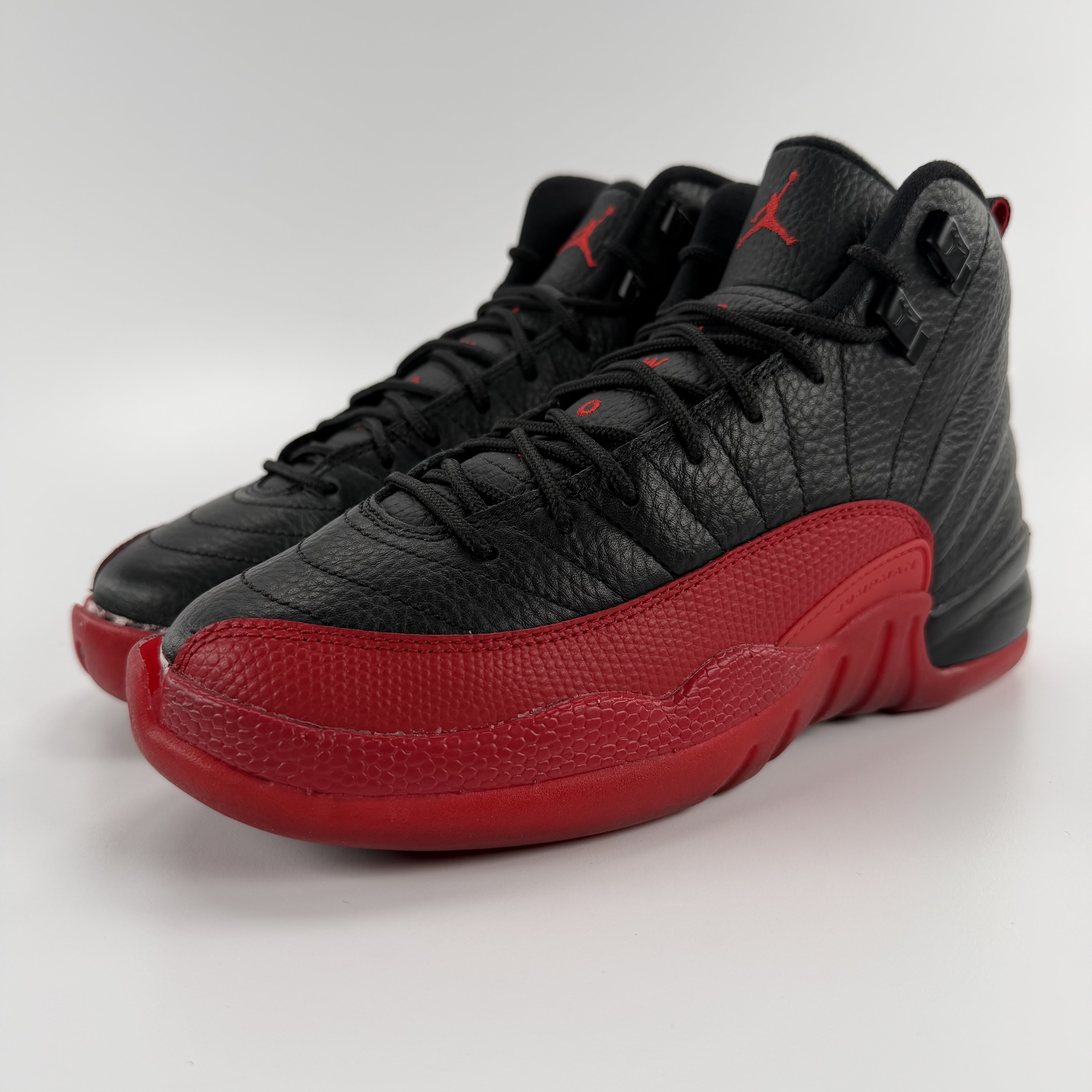 Jordan 12 Retro Flu Game (2016) (GS)