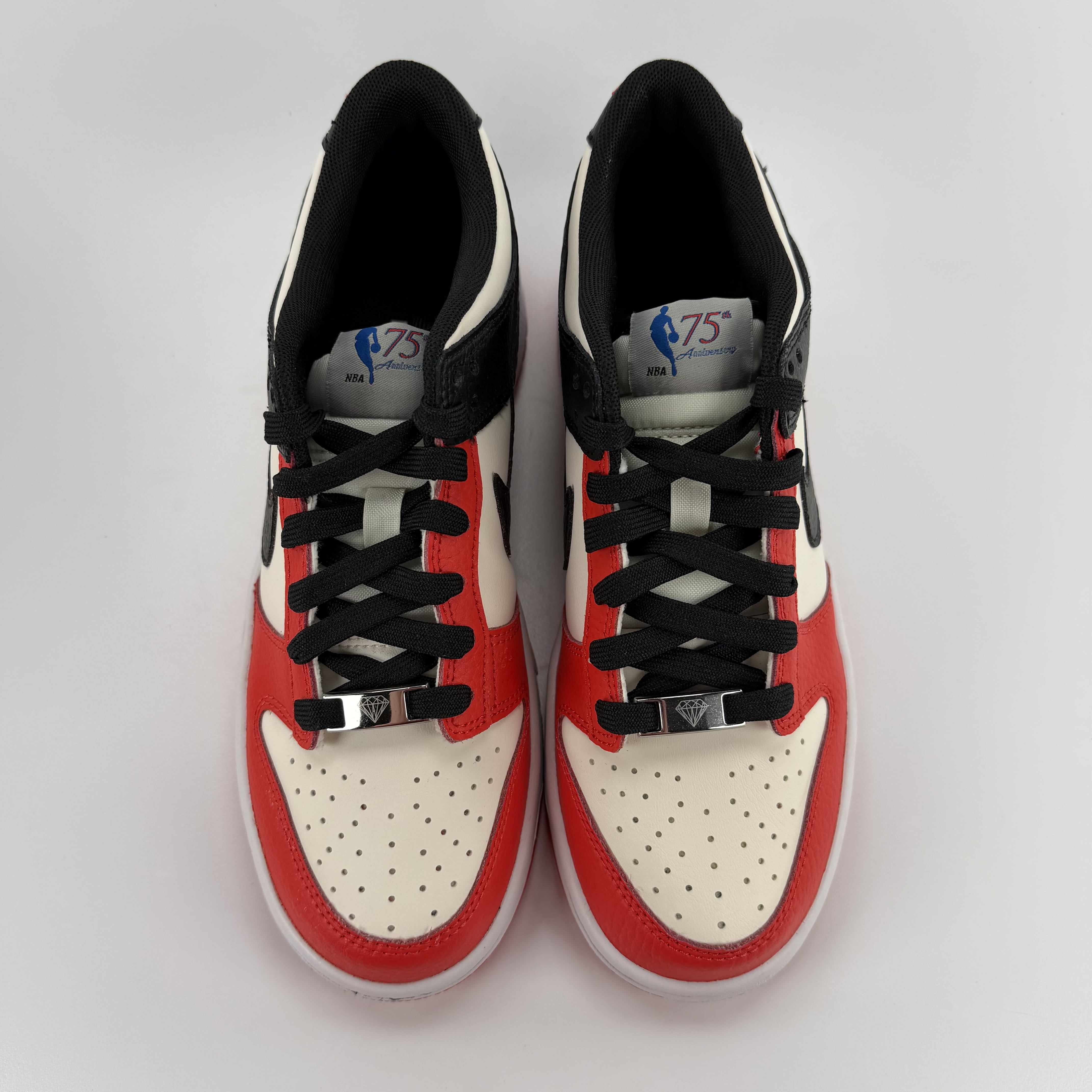 519537 Nike Dunk Low EMB NBA 75th Anniversary Chicago (GS)