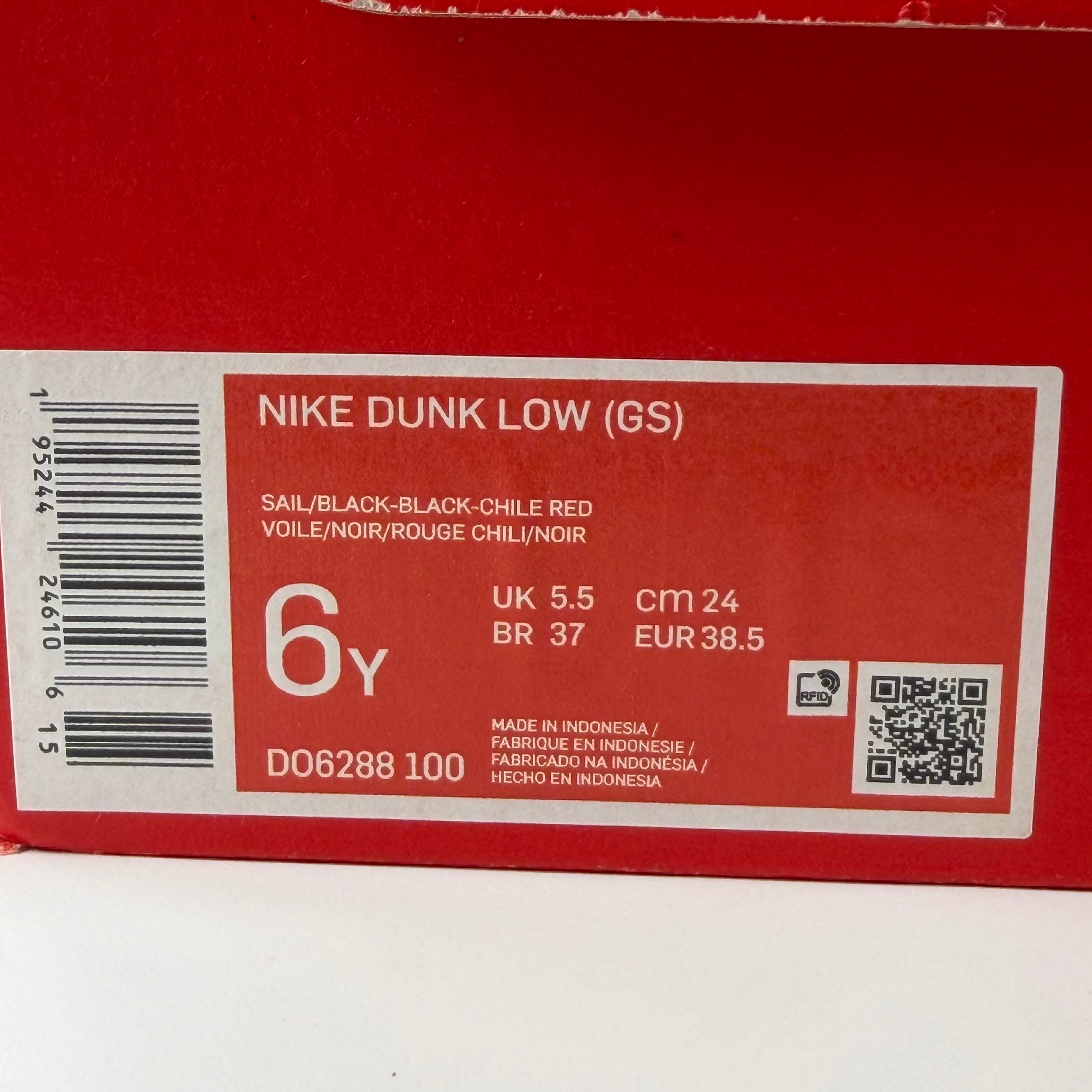 519537 Nike Dunk Low EMB NBA 75th Anniversary Chicago (GS)