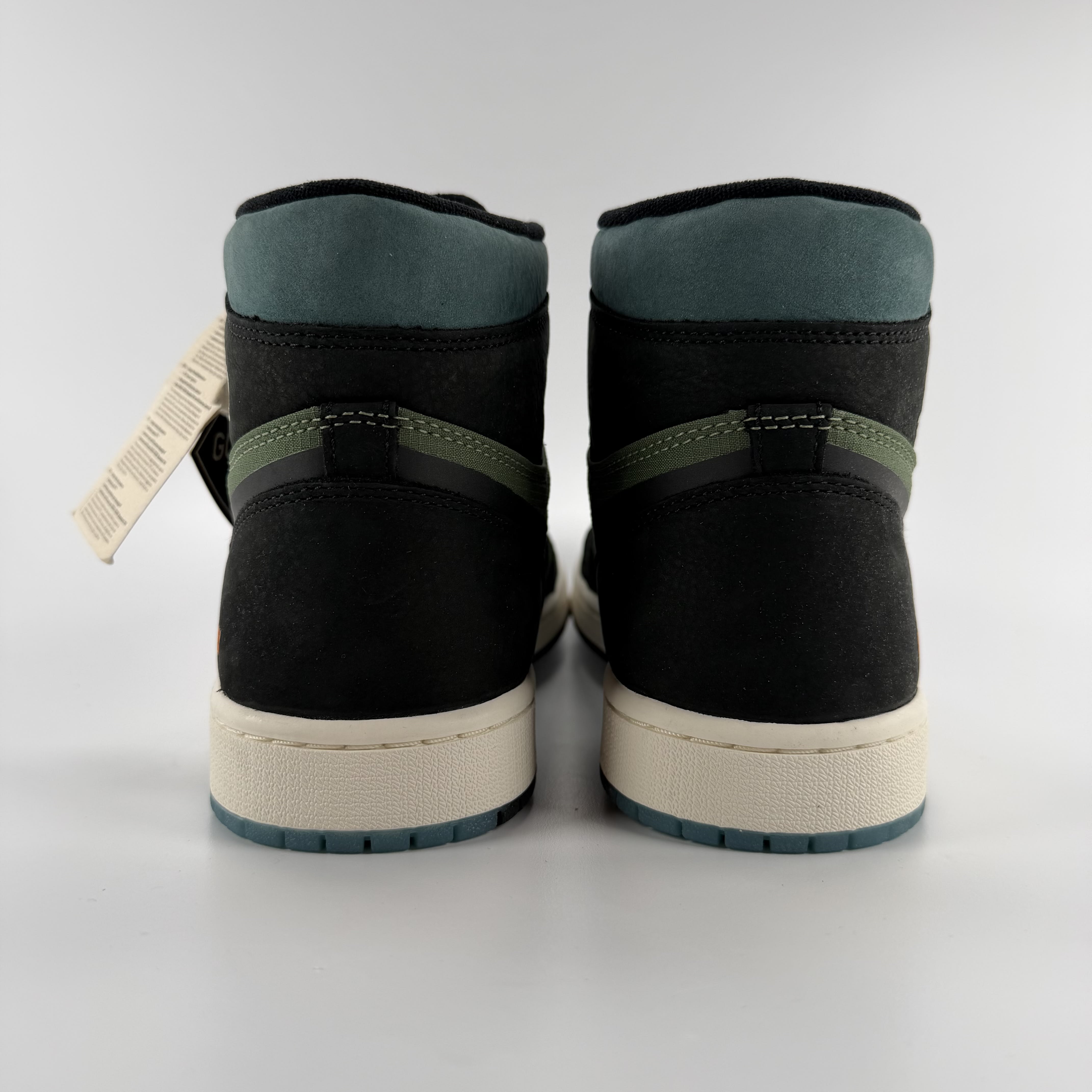 414665 Jordan 1 Retro High Element Gore-Tex Black Olive