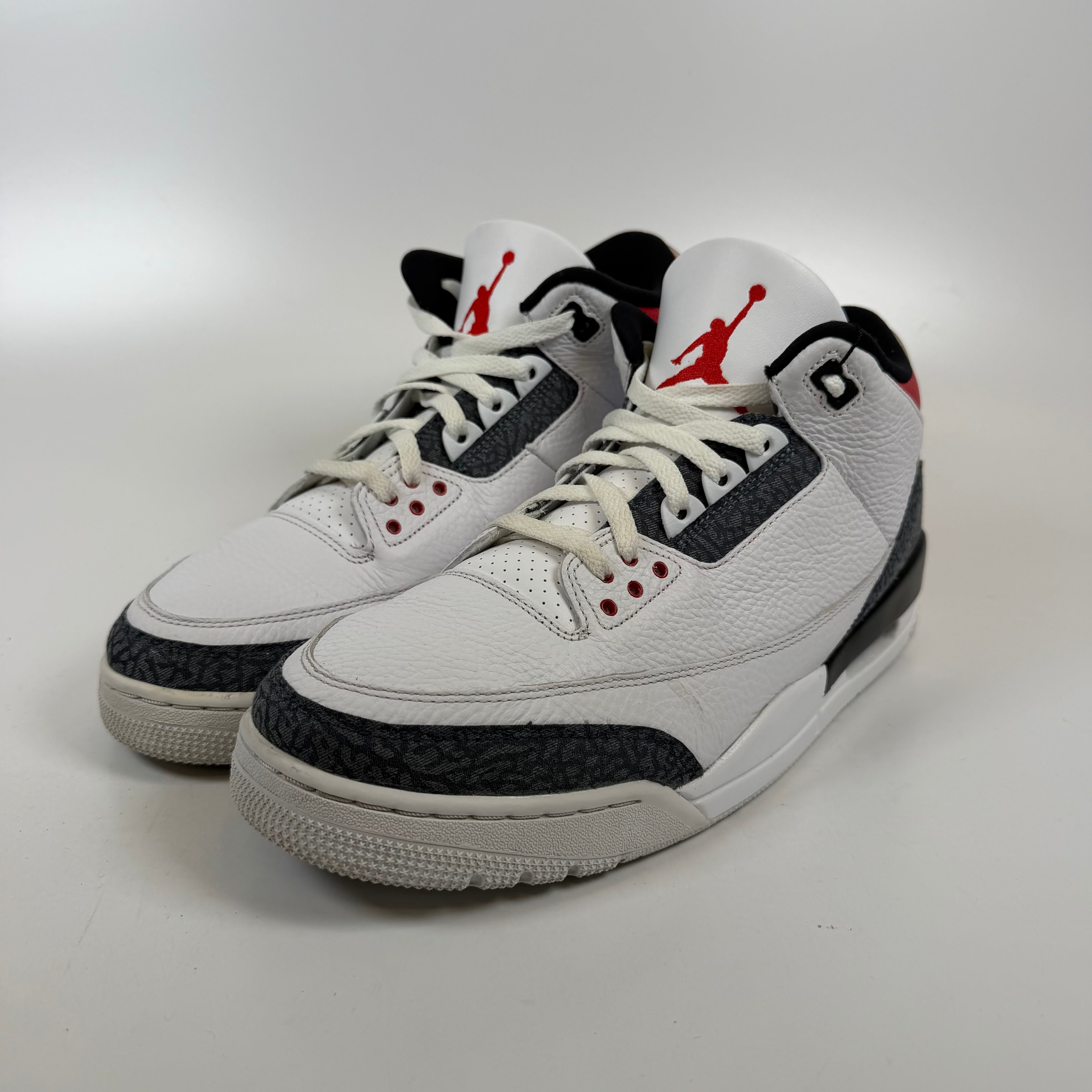 SP11681 Jordan 3 Retro SE Fire Red Denim (2020)