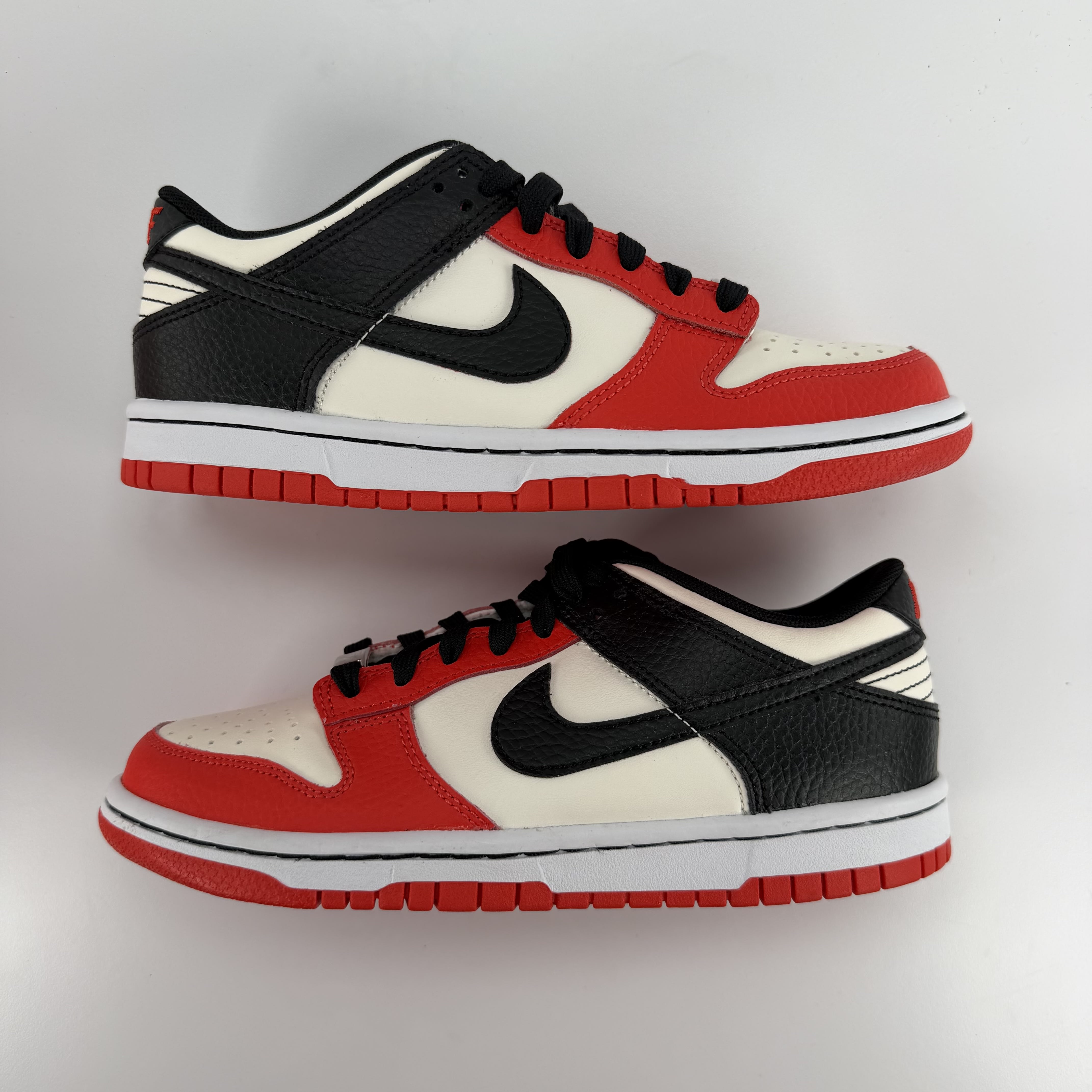 282901 Nike Dunk Low EMB NBA 75th Anniversary Chicago (GS)
