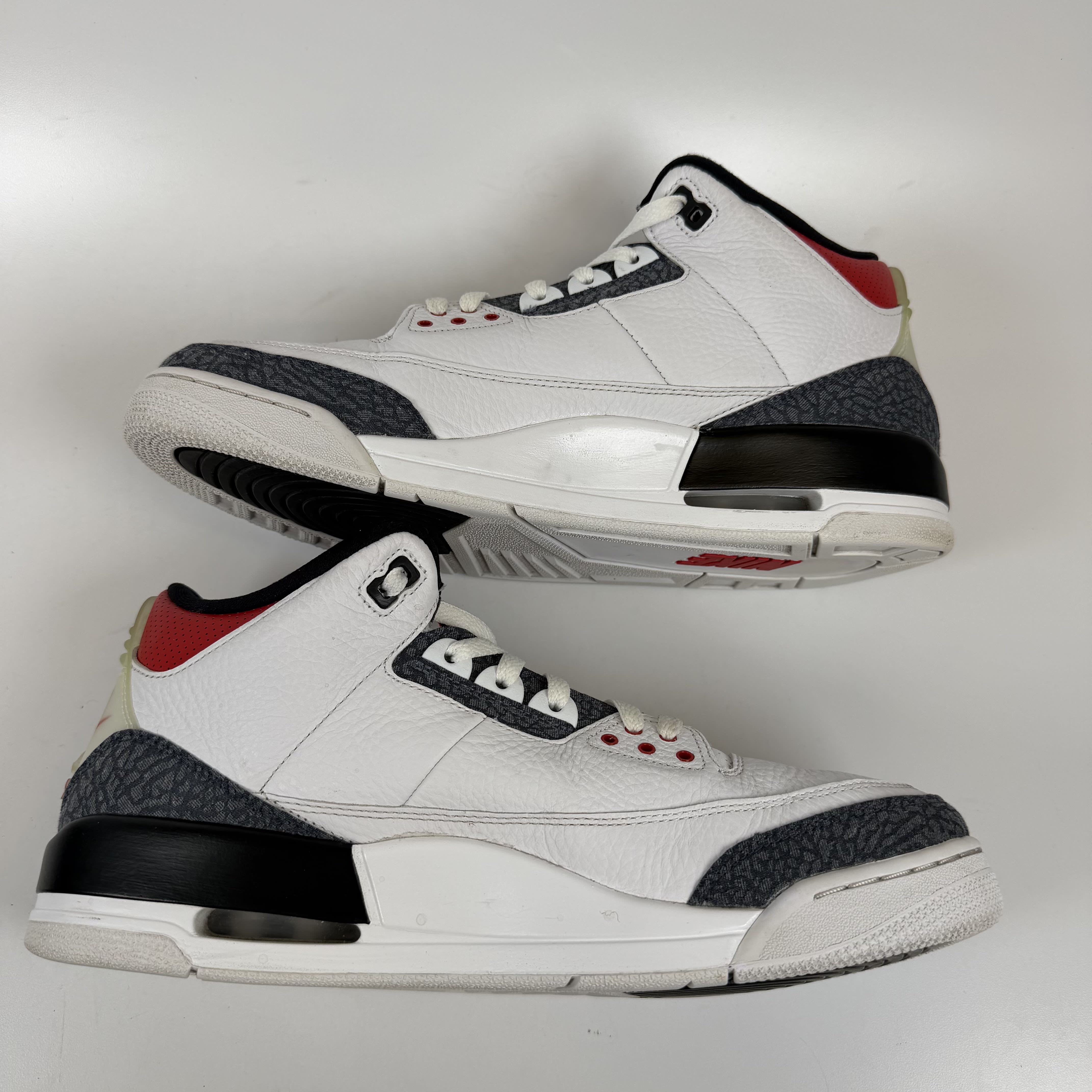 SP11681 Jordan 3 Retro SE Fire Red Denim (2020)