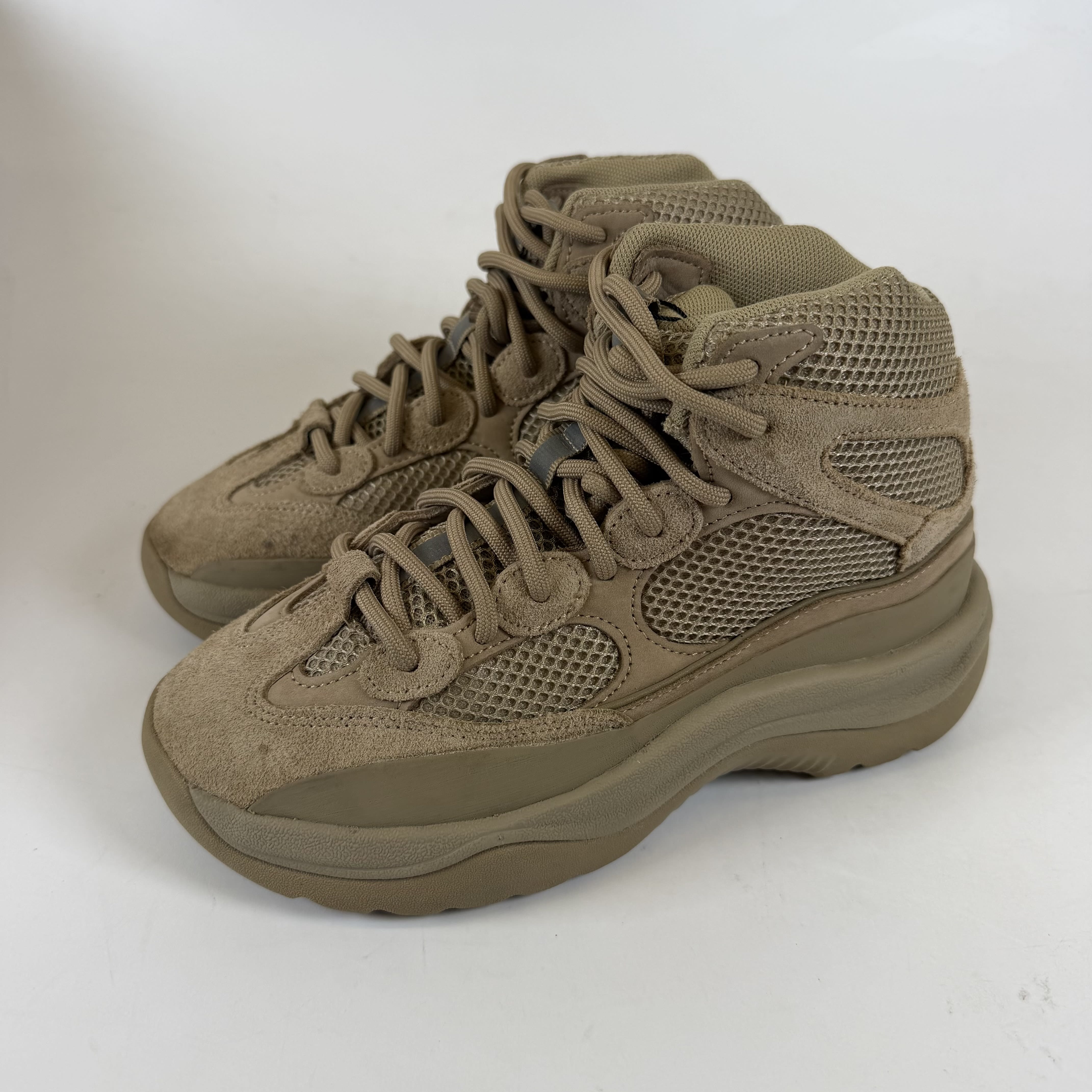 SP4444 adidas Yeezy Desert Boot Rock