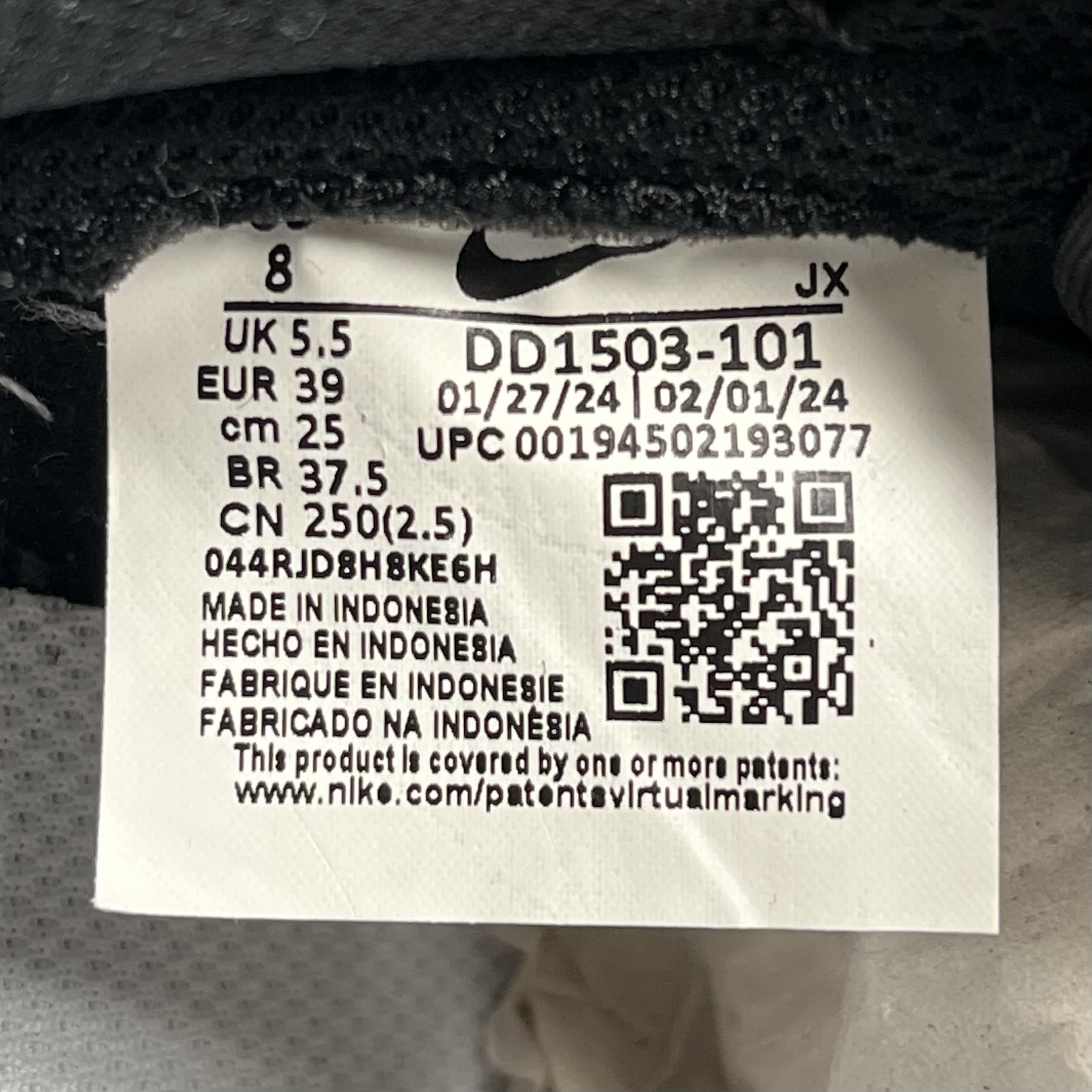 313051 Nike Dunk Low Retro White Black Panda (Women's)