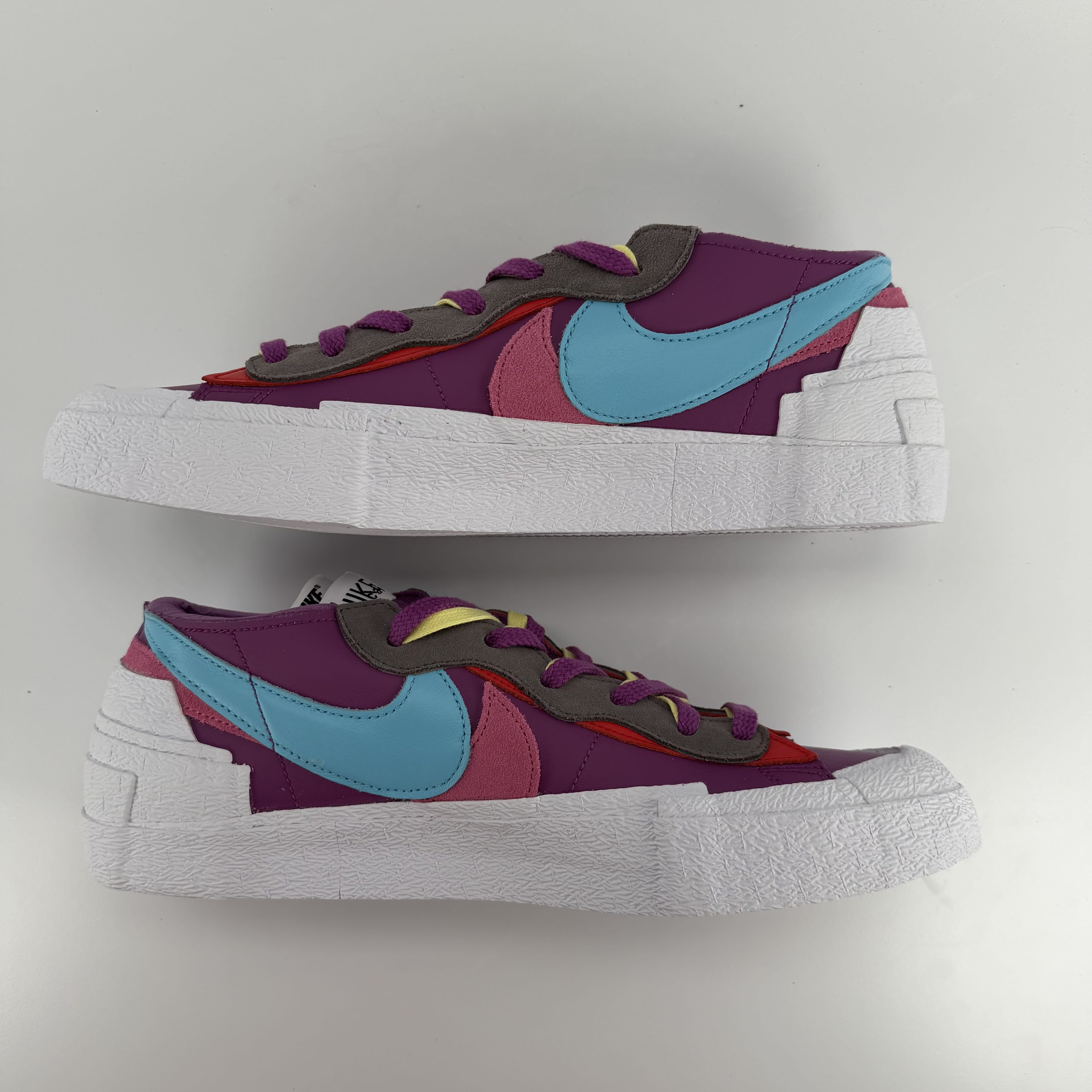 486165 Nike Blazer Low sacai KAWS Purple Dusk