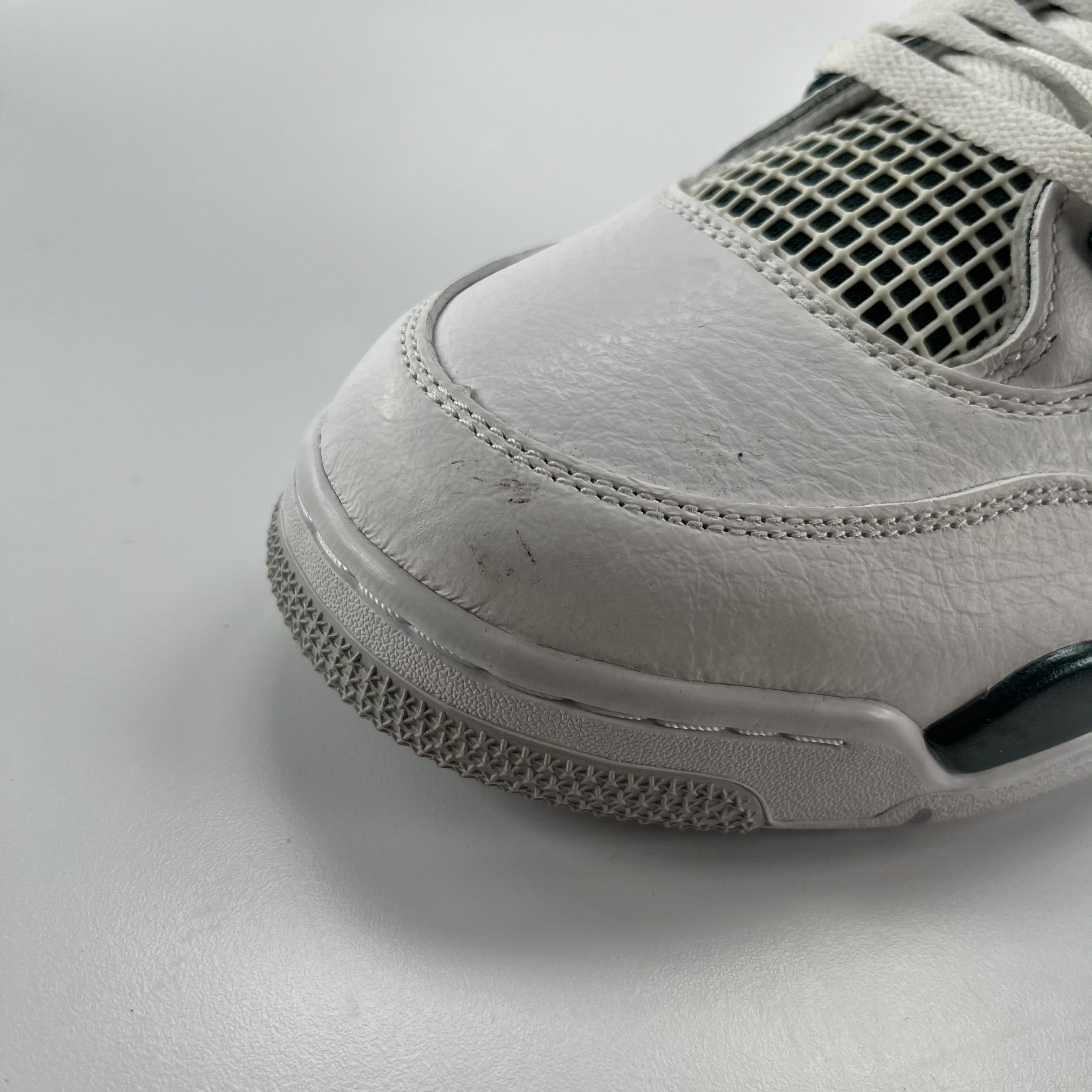 323567 Jordan 4 Retro Oxidized Green