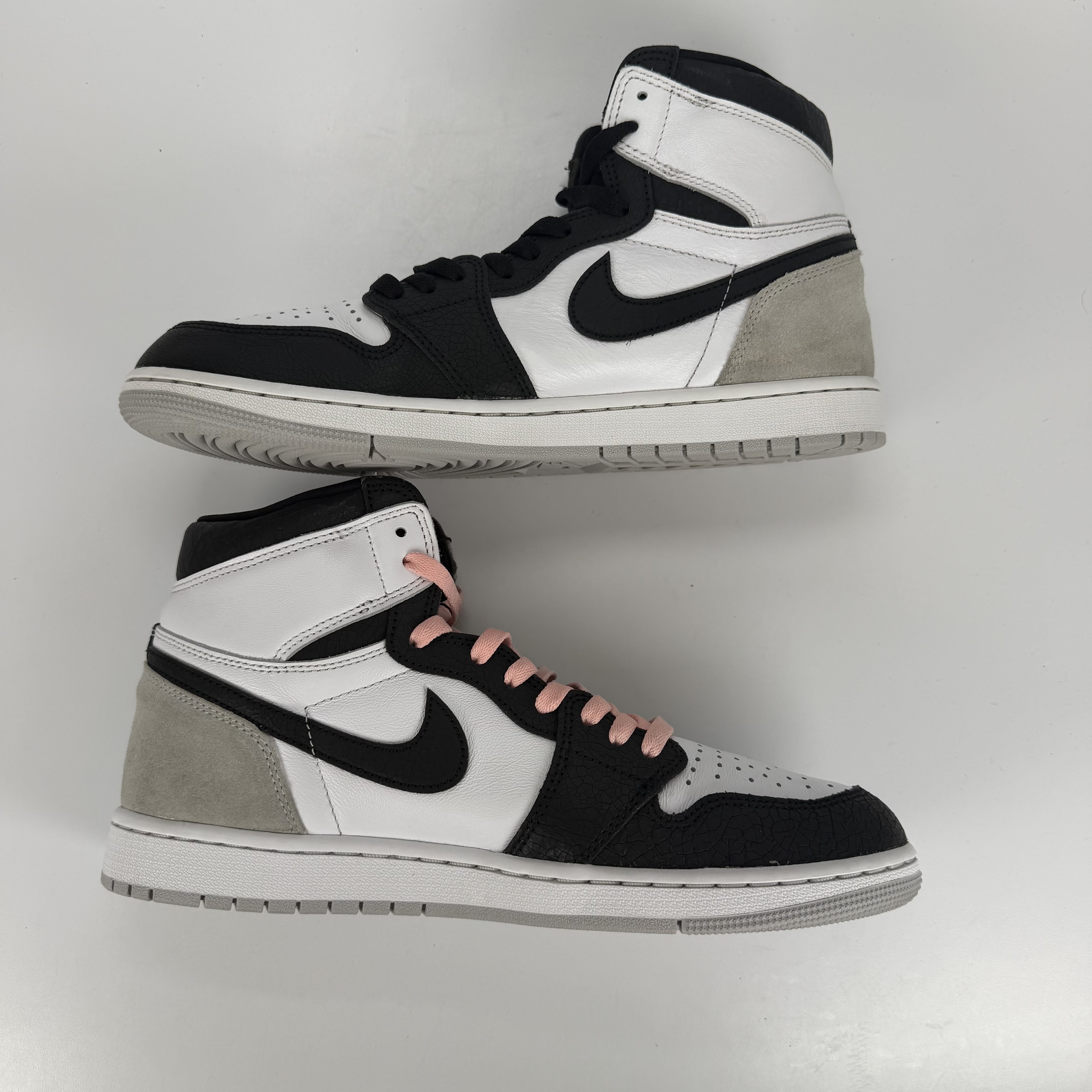 [766828] Jordan 1 Retro High OG Bleached Coral