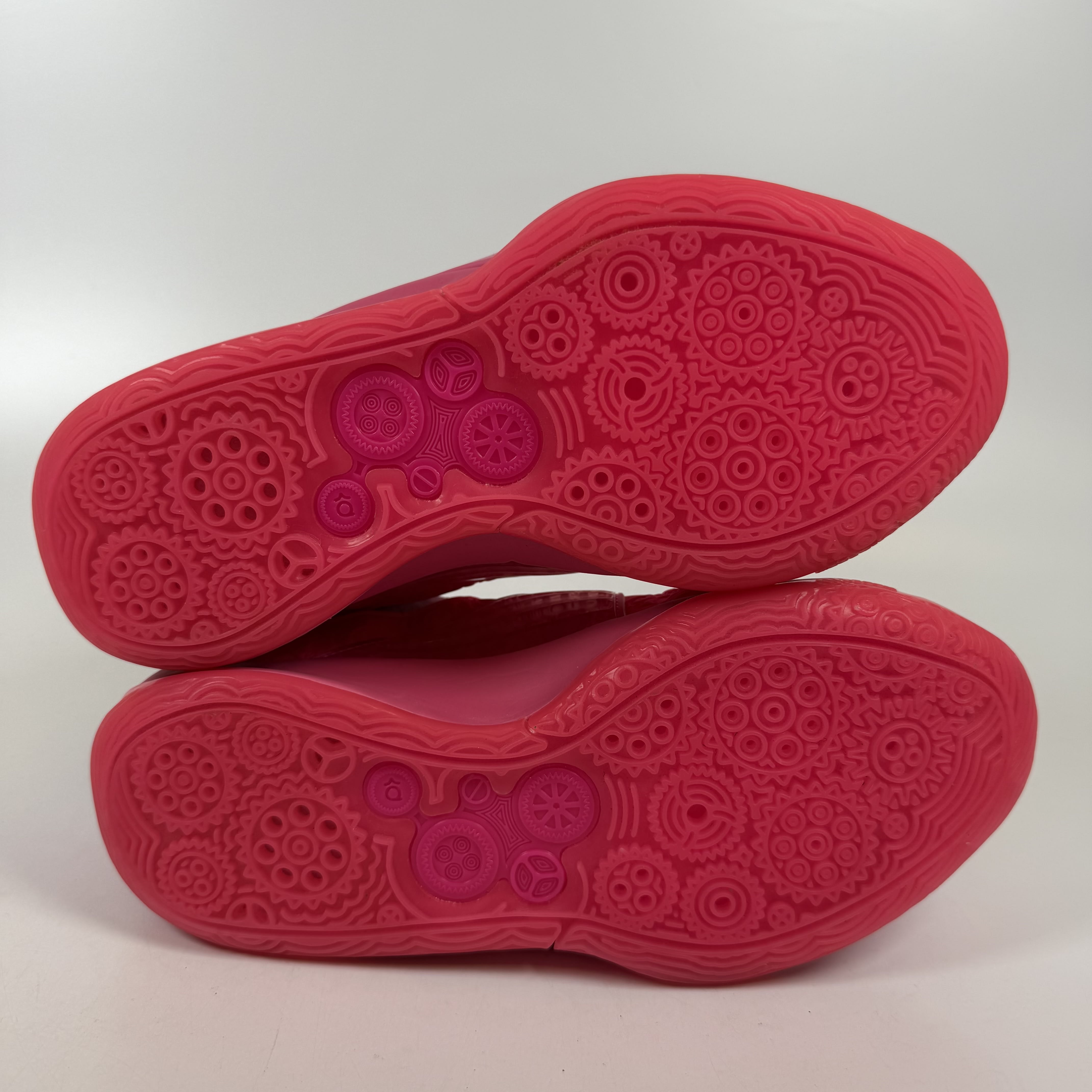 702837 Nike KD 16 Aunt Pearl