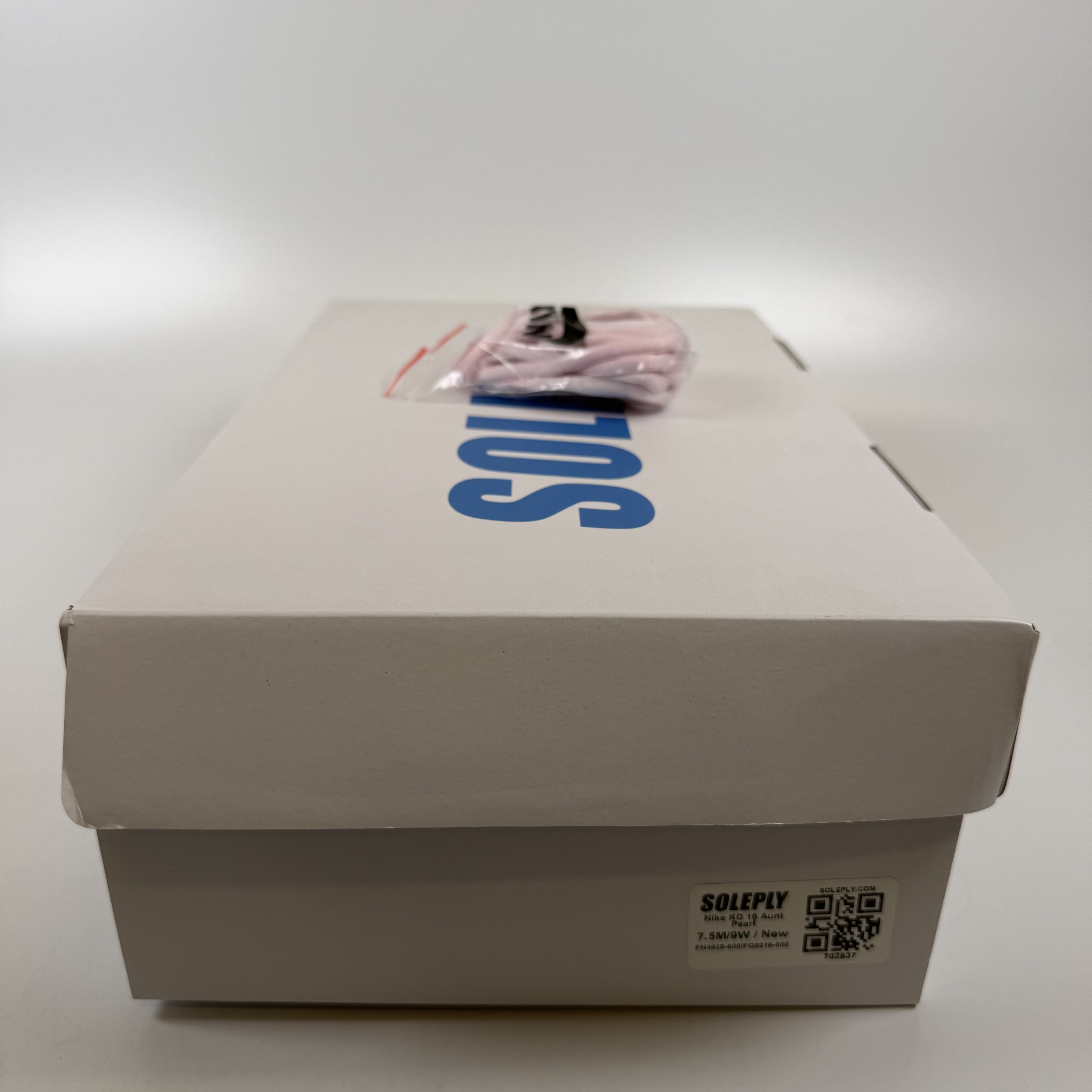 702837 Nike KD 16 Aunt Pearl
