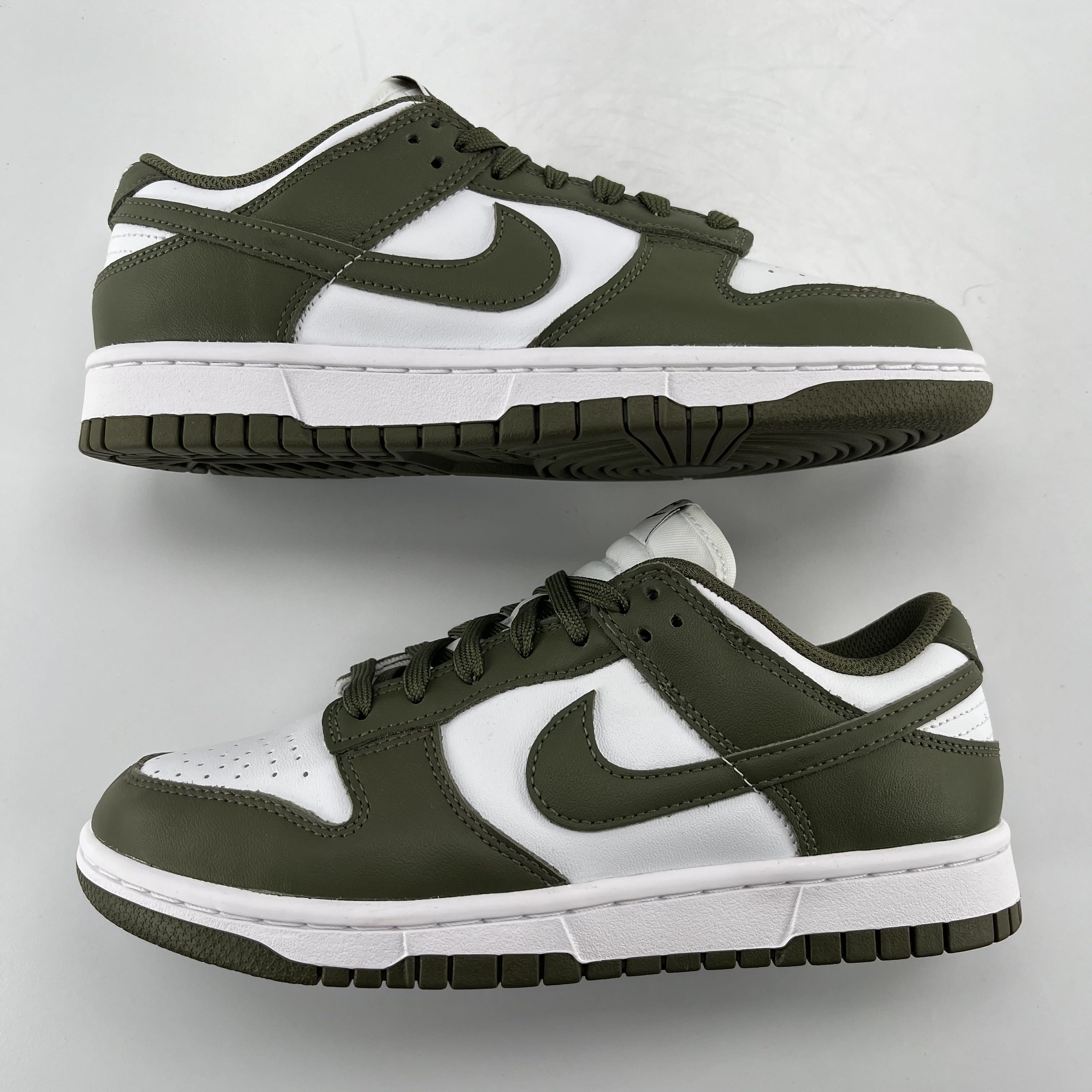 281839 Nike Dunk Low Medium Olive (Women's)