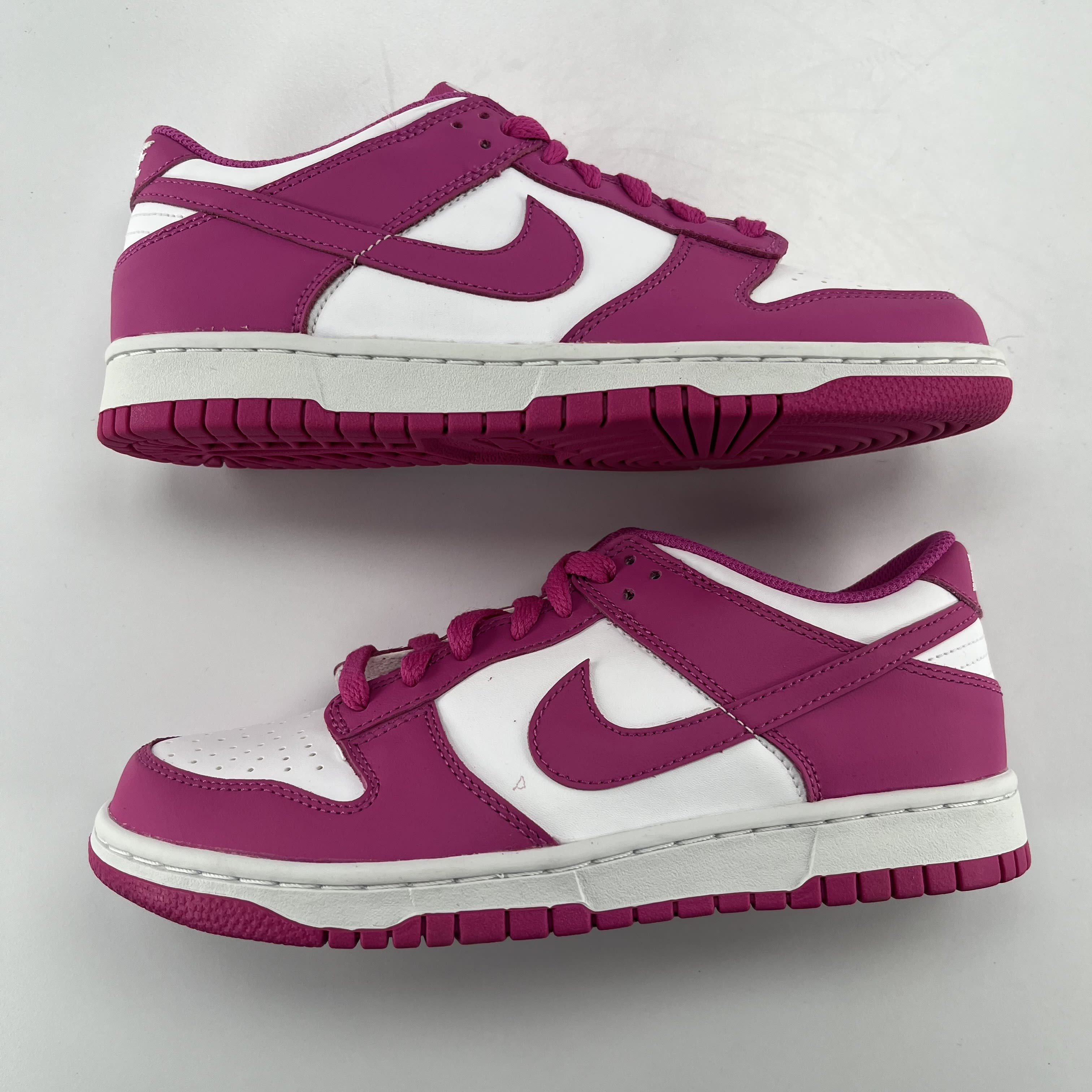418601 Nike Dunk Low Active Fuchsia (GS)