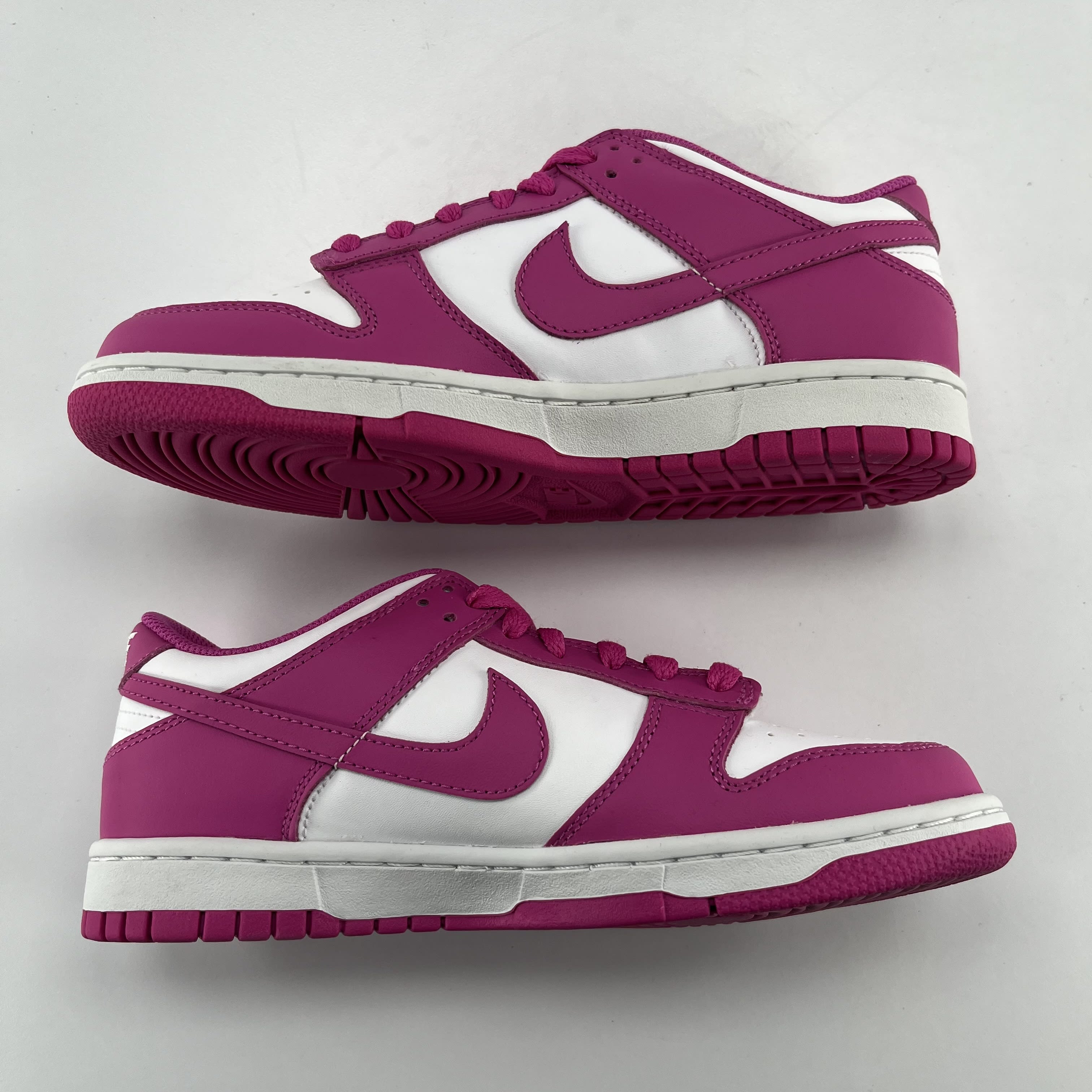 418601 Nike Dunk Low Active Fuchsia (GS)